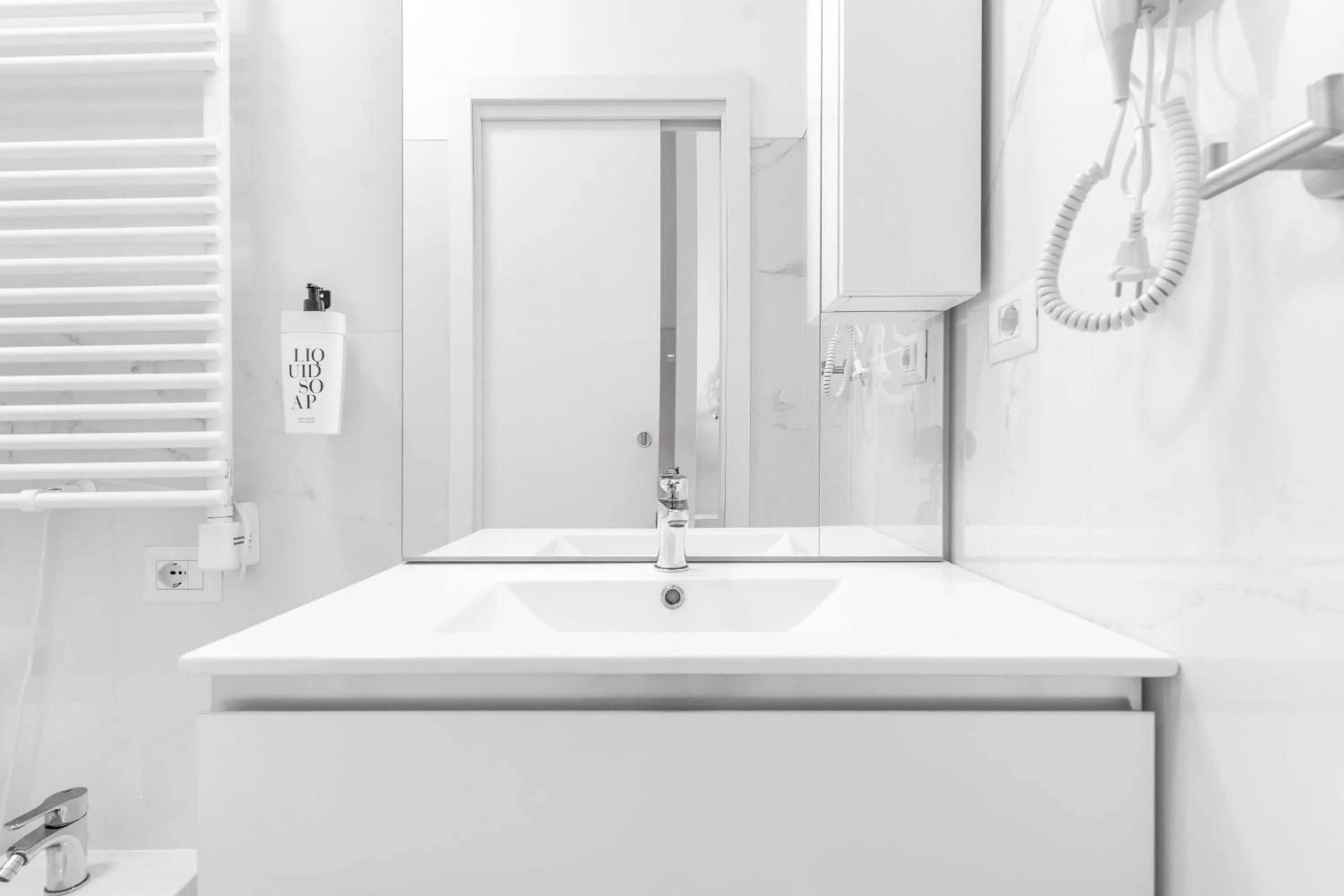 Bathroom in Ponale Suites Foresteria Lombarda