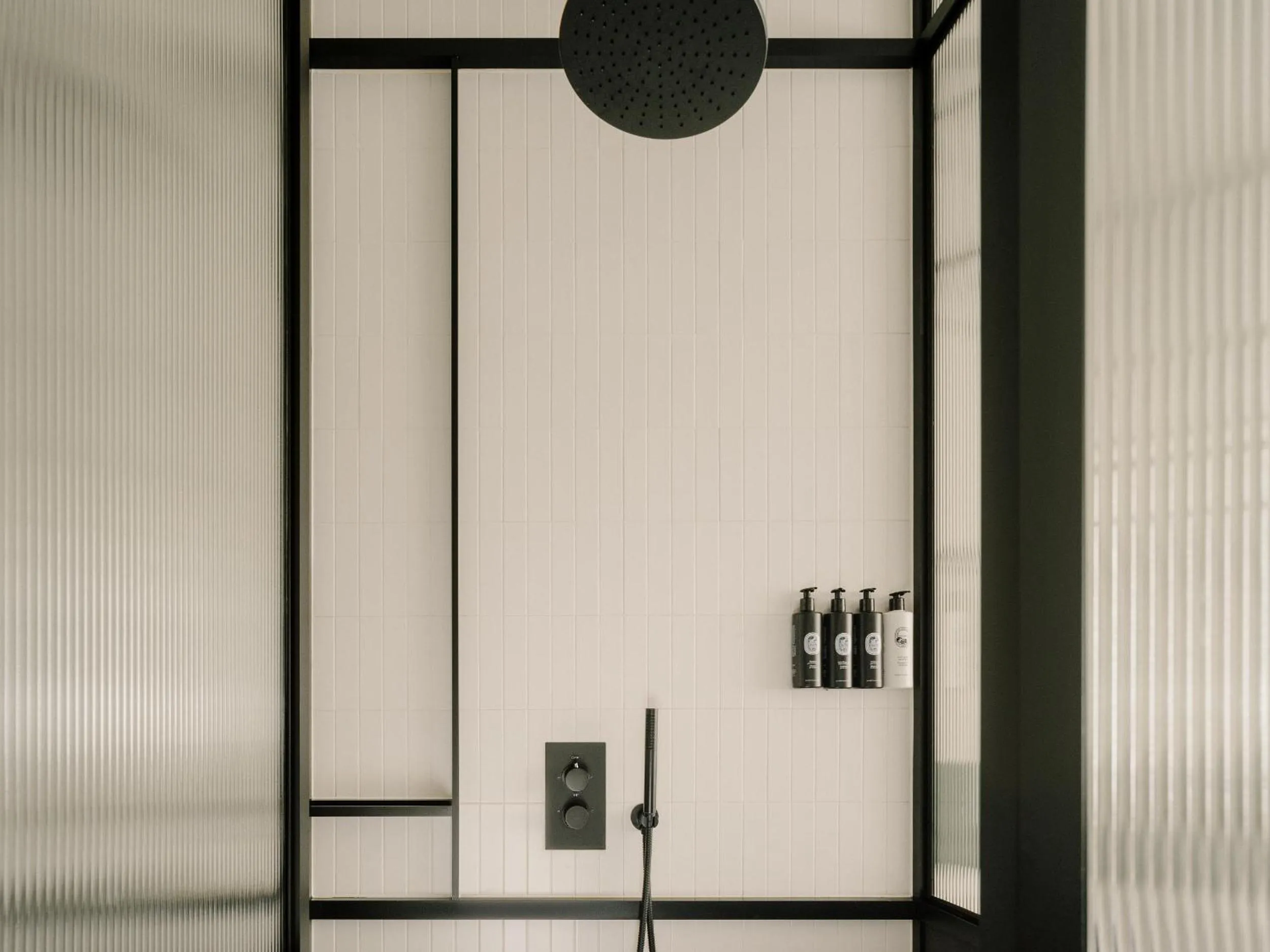 Shower in The Telegraph Hotel - The Leading Hotels of the World