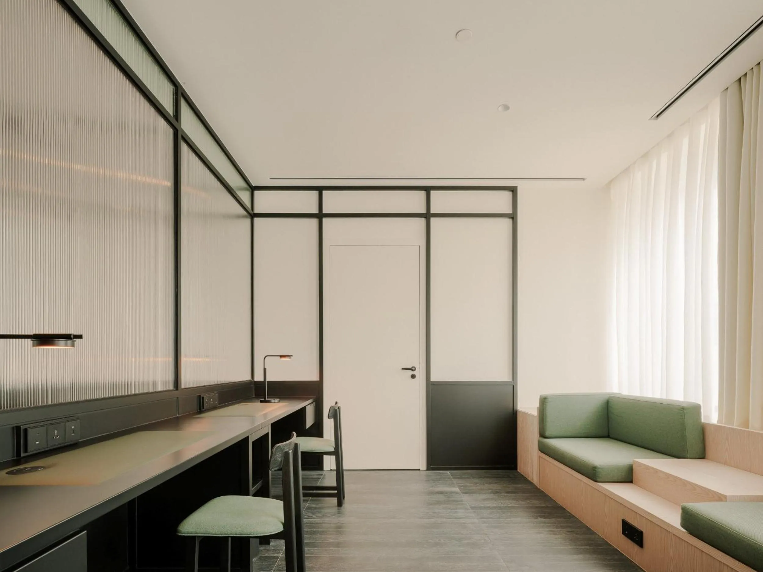 Bathroom, Bed in The Telegraph Hotel - The Leading Hotels of the World