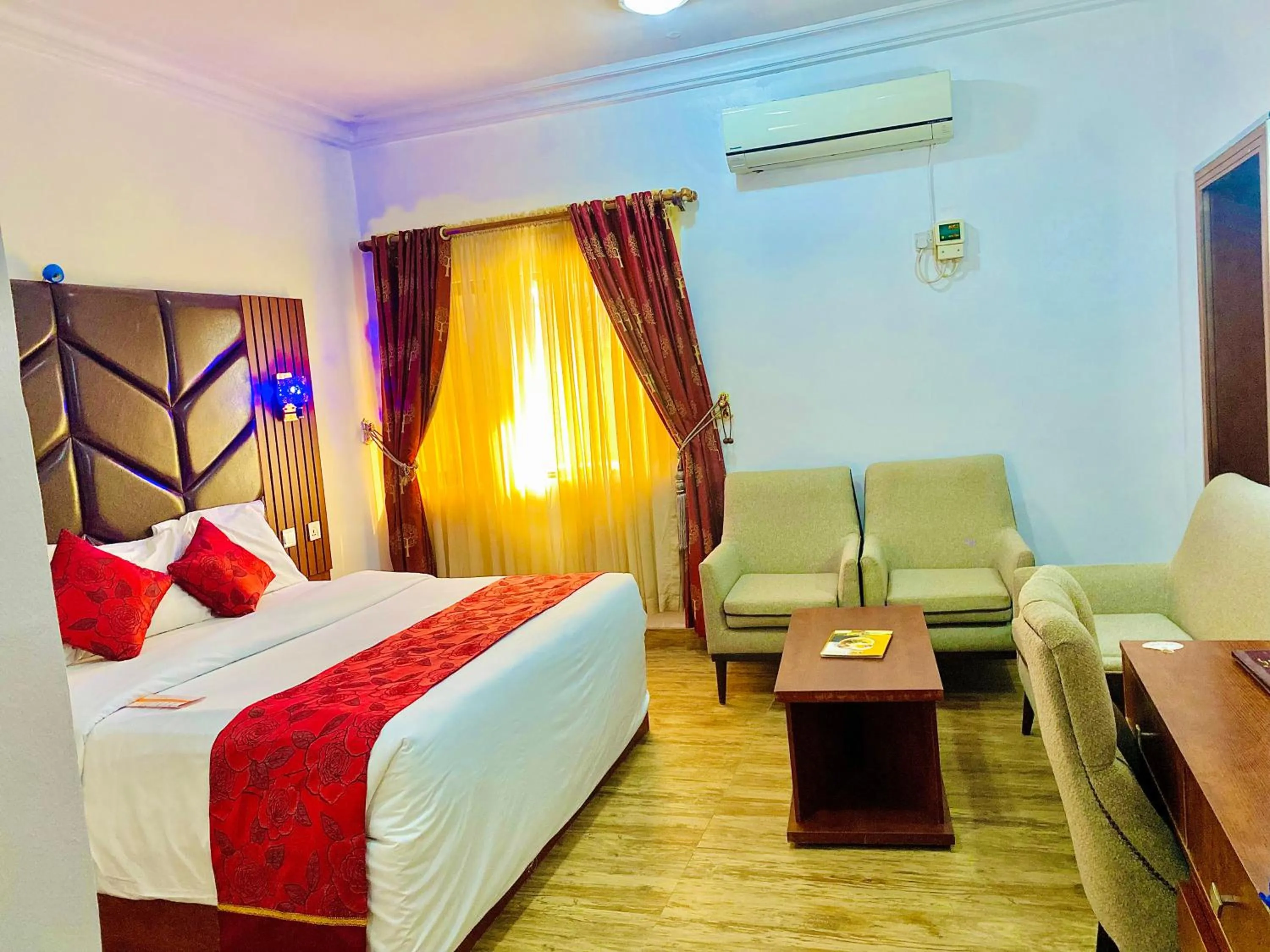 Bed in Reiz Continental Hotel, Abuja