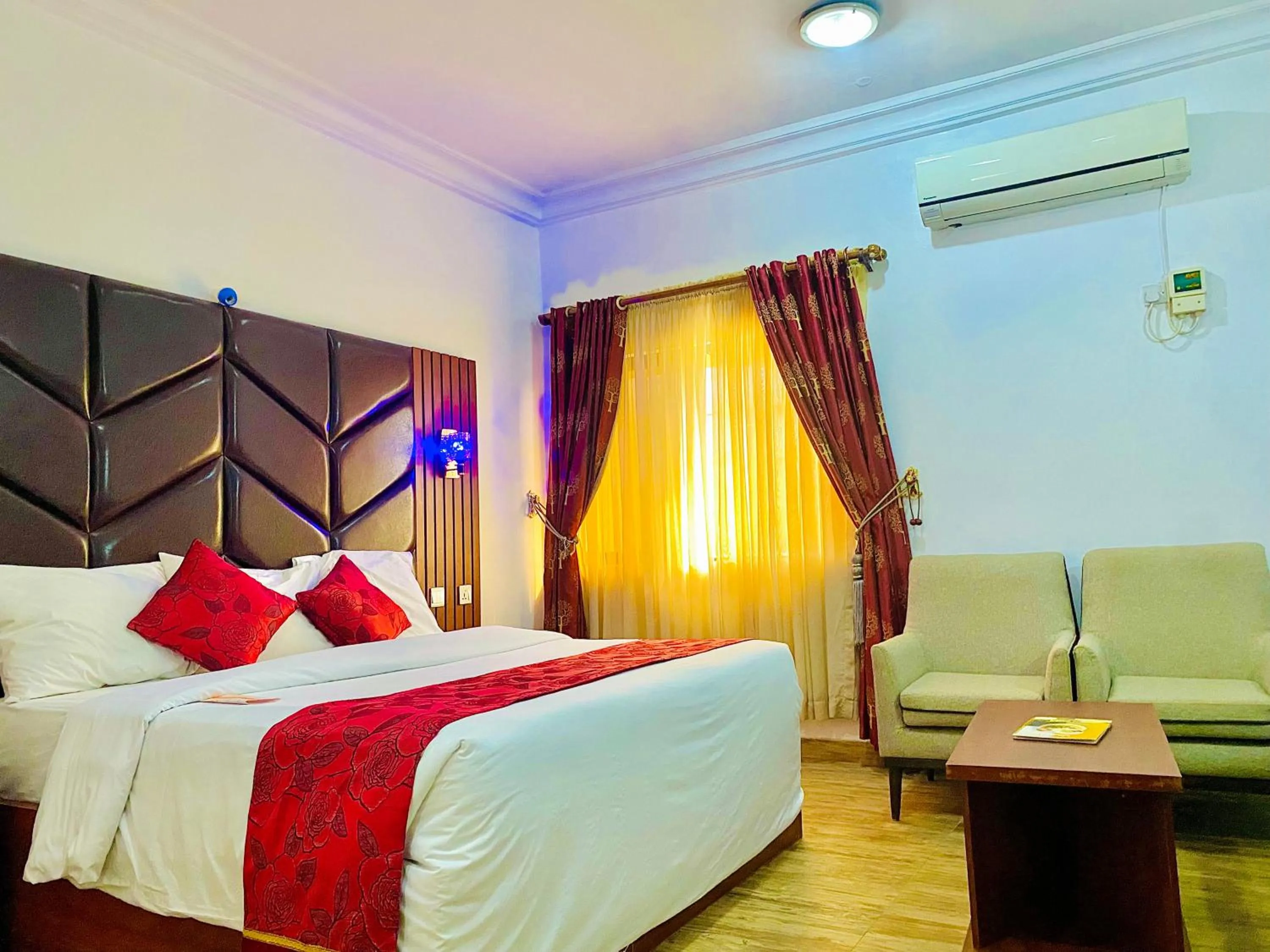 Bed in Reiz Continental Hotel, Abuja