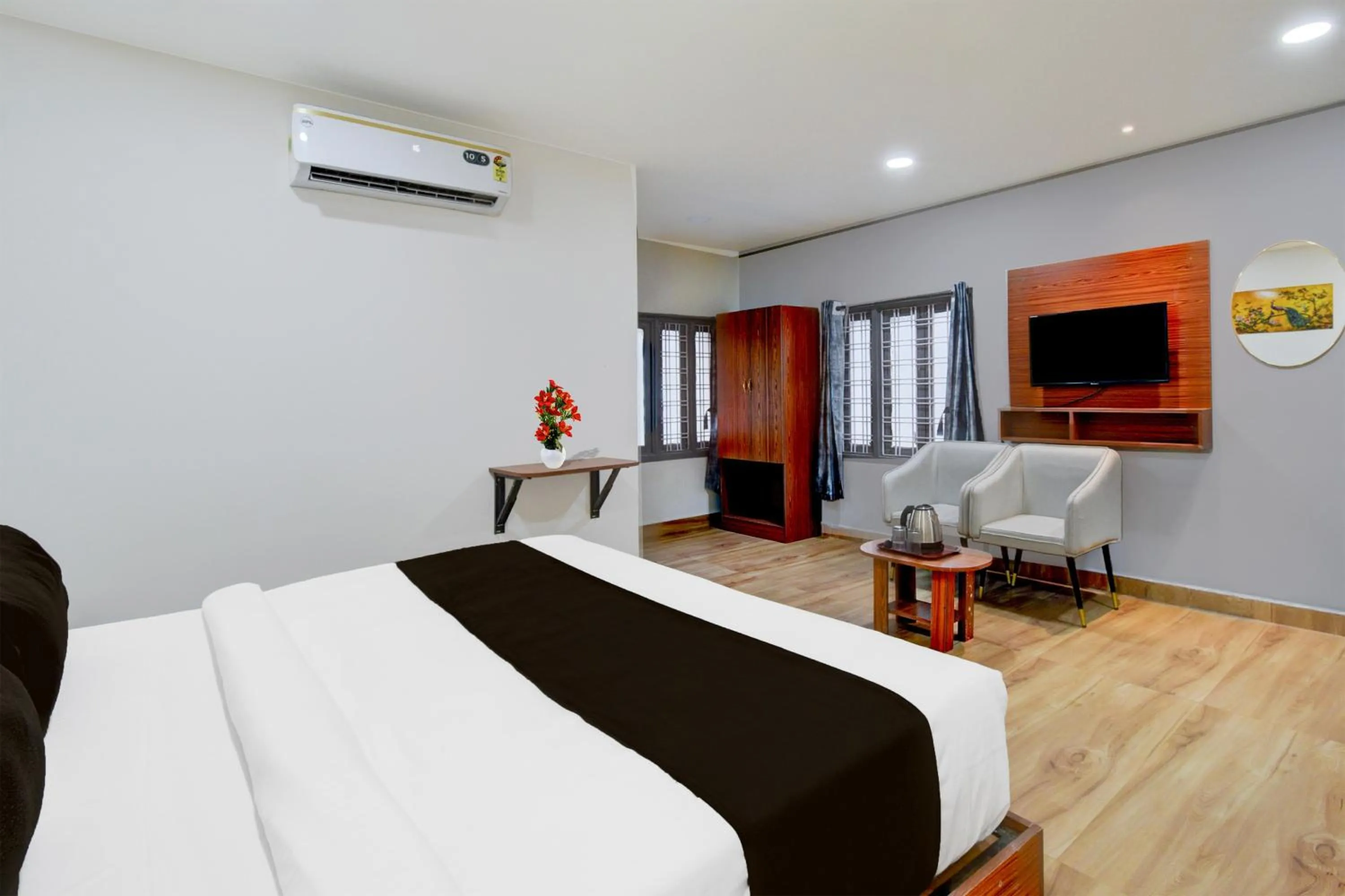 Bedroom, Bed in Super Townhouse Vanasthalipuram Near Deer National Park