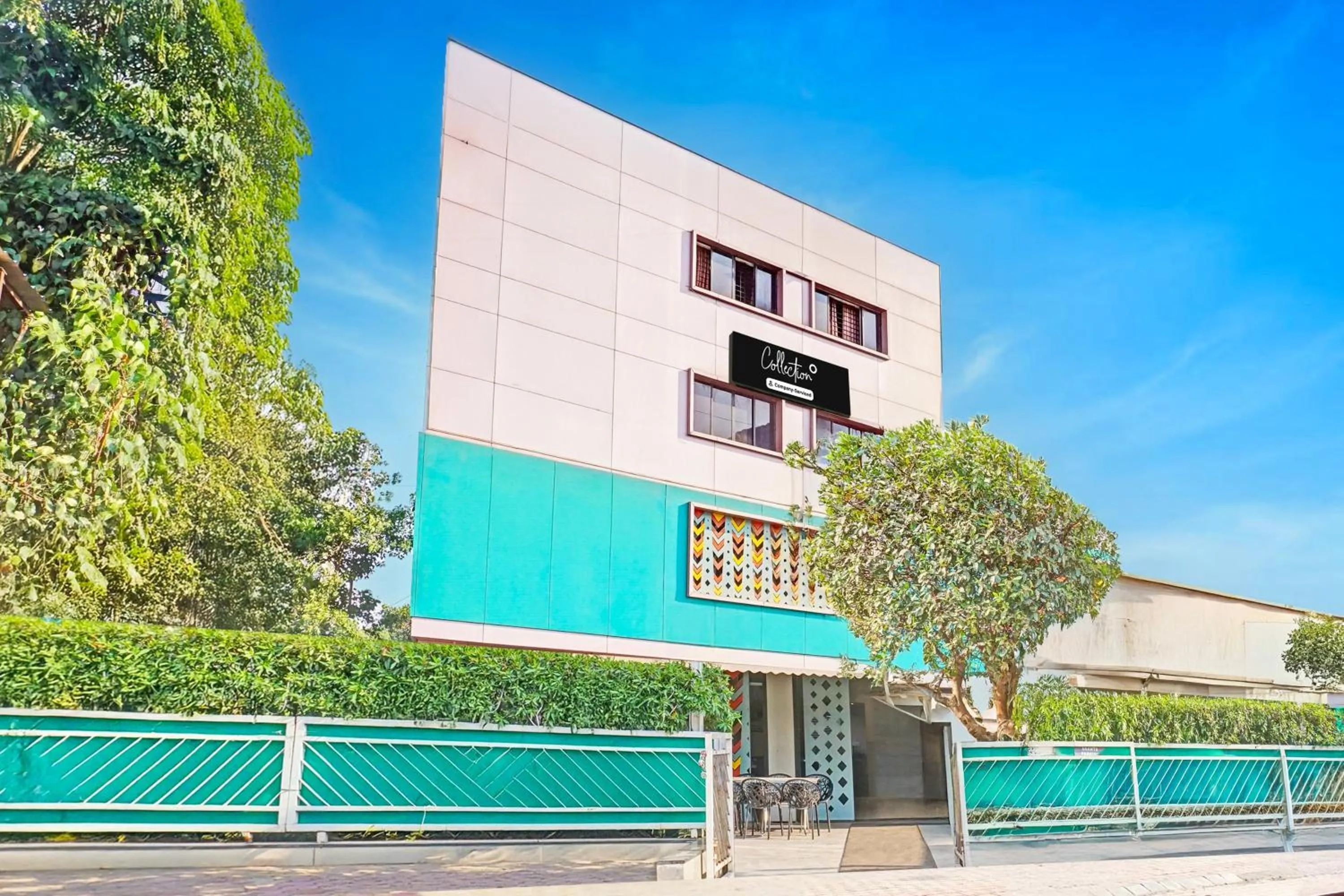 Facade/entrance in Super Collection O Pune Nagar Road Viman Nagar Formerly Ananta Sagar