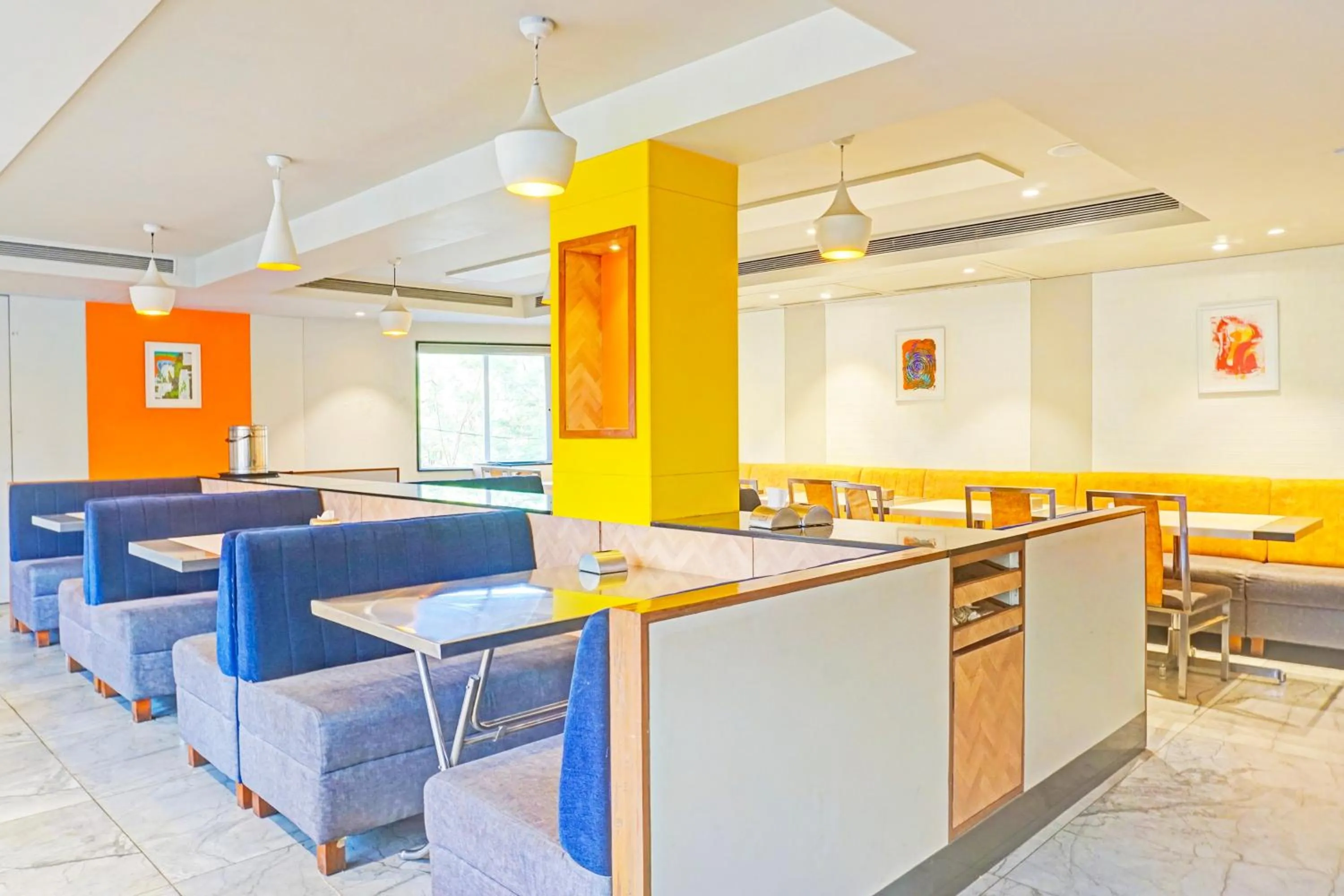 Restaurant/places to eat in Super Collection O Pune Nagar Road Viman Nagar Formerly Ananta Sagar