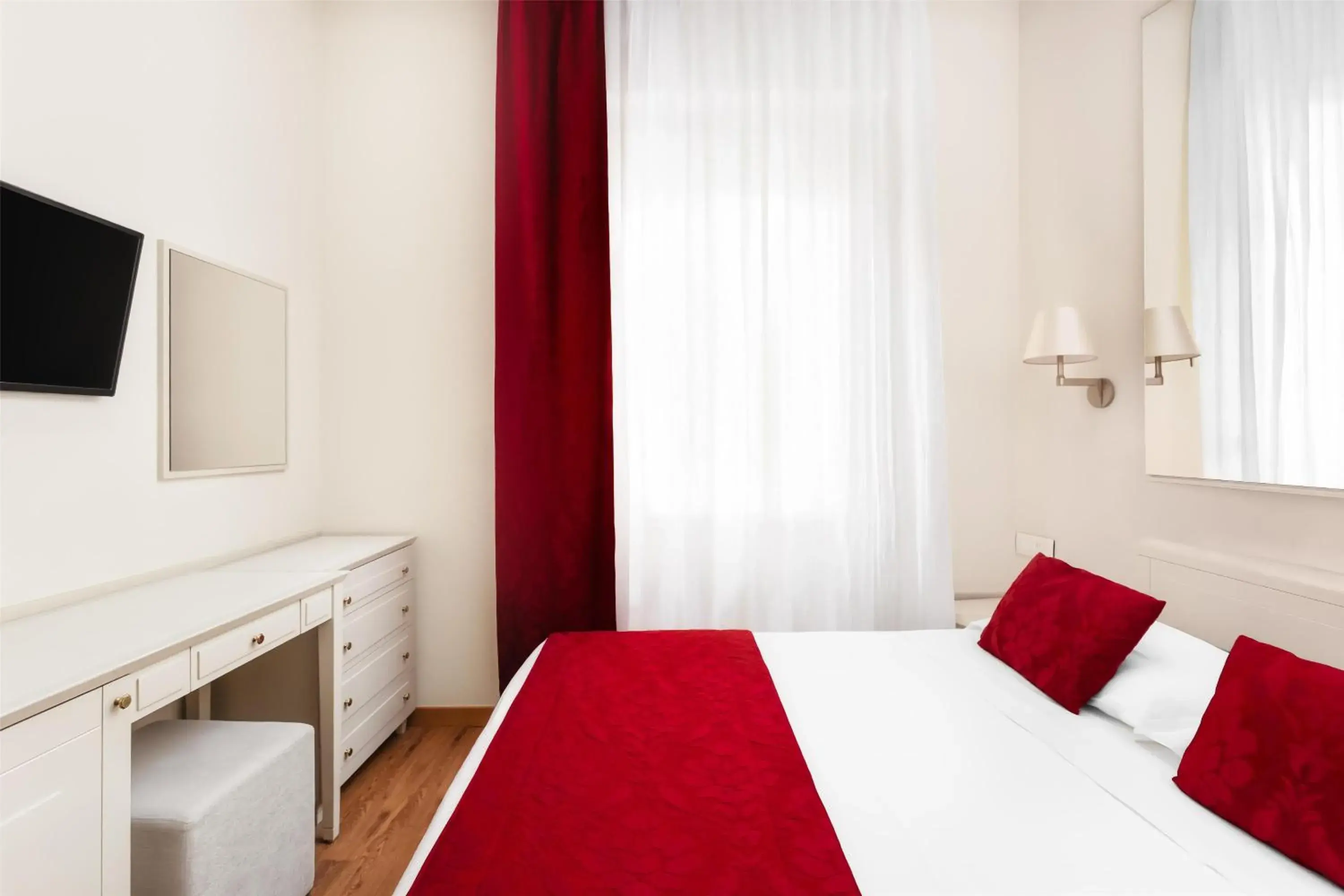 Bedroom, Bed in Best Western Hotel Nazionale Bedroom, Bed in Best Western Hotel Nazionale