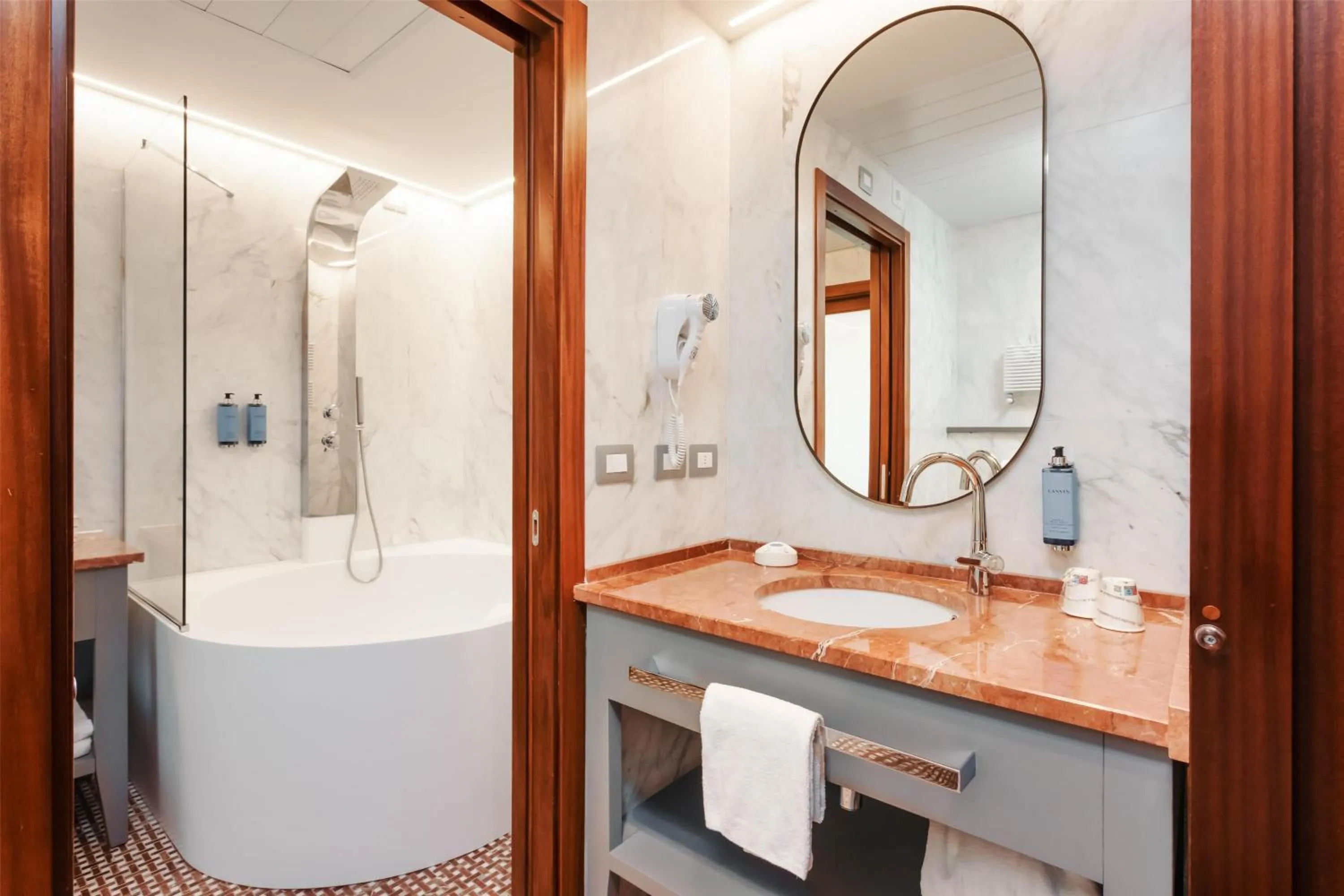 Photo of the whole room in Best Western Hotel Nazionale