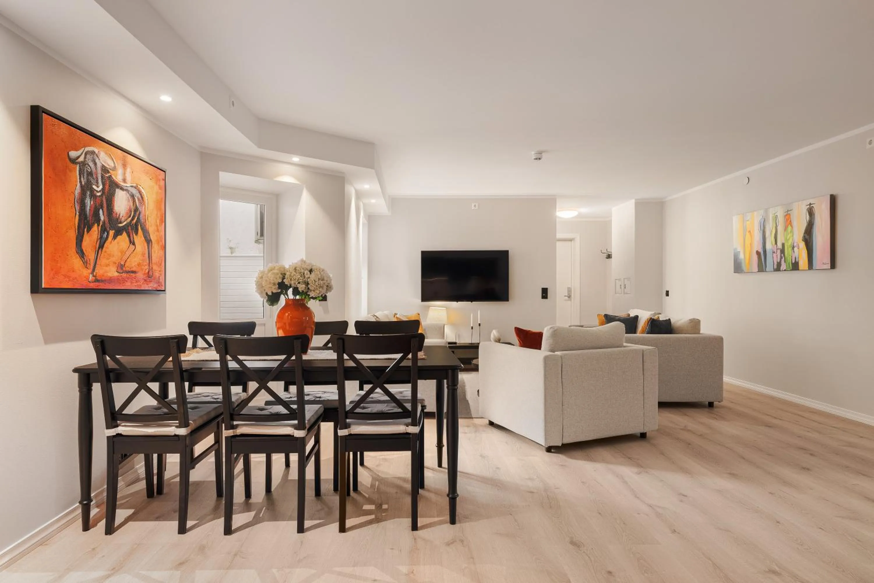 Communal lounge/ TV room in Rosenberg Apartments