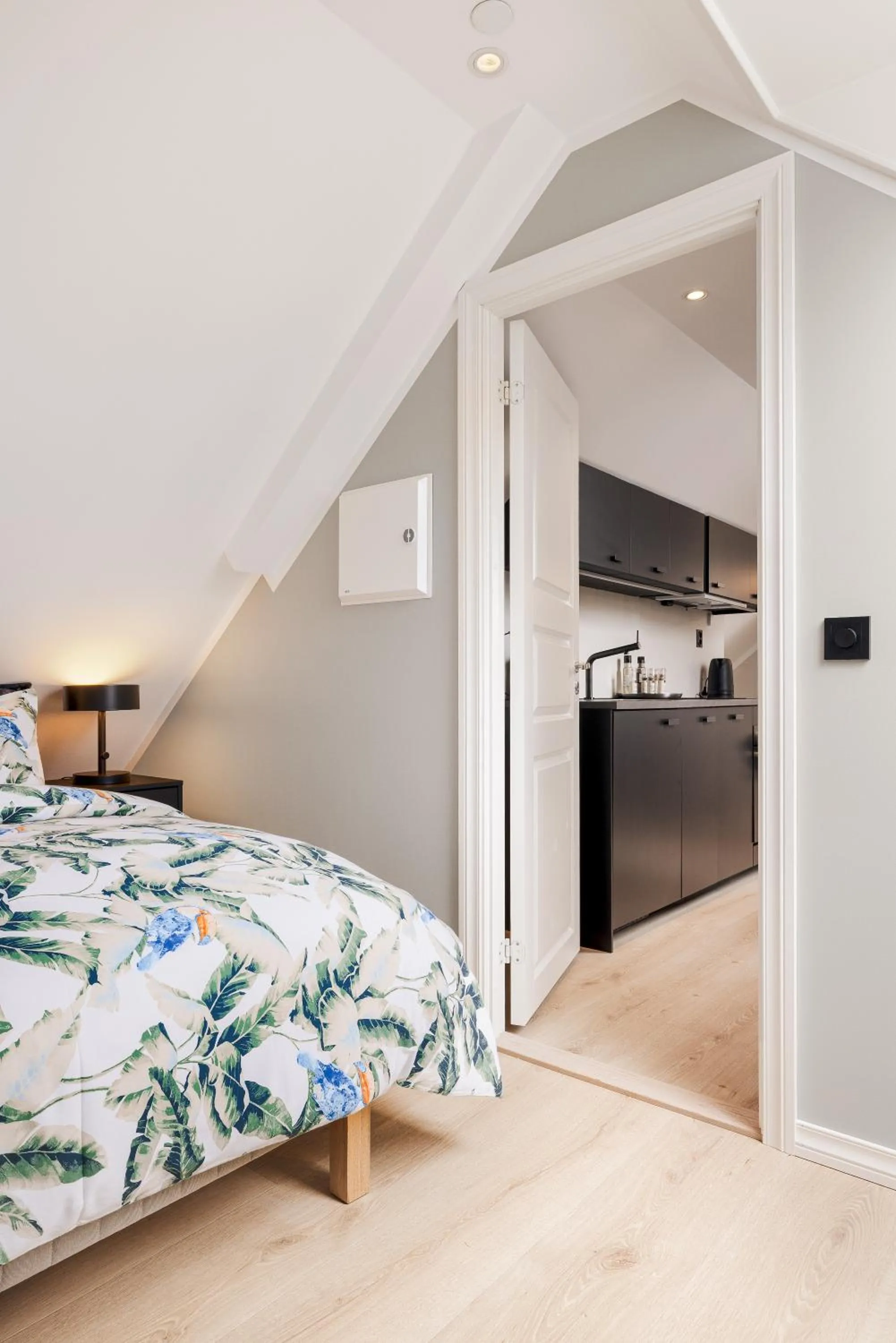 Bed in Rosenberg Apartments