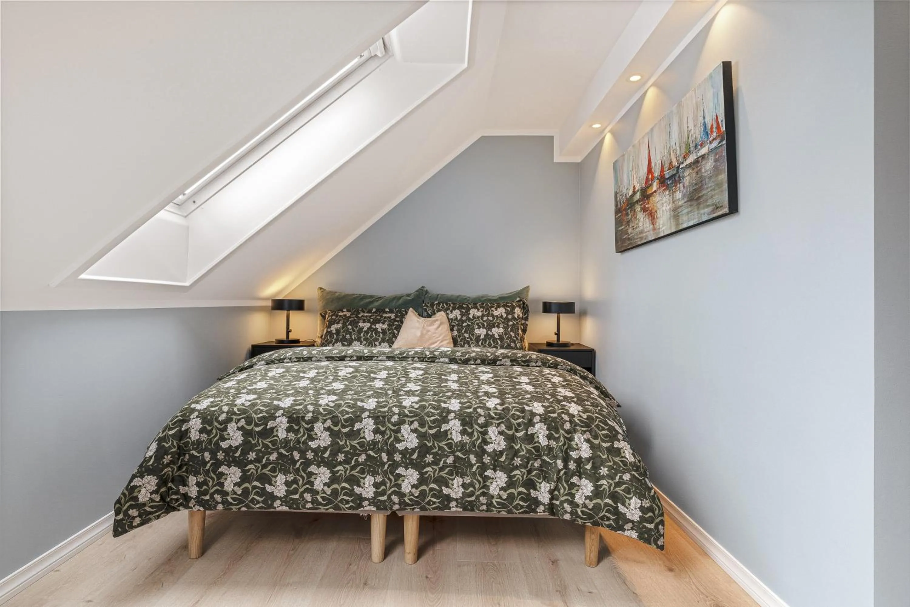 Bedroom, Bed in Rosenberg Apartments