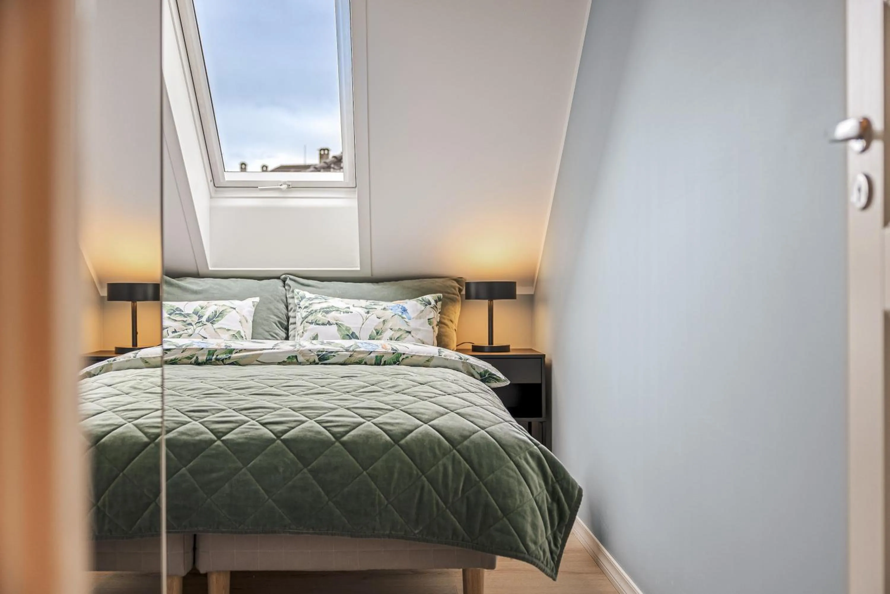 Bedroom, Bed in Rosenberg Apartments