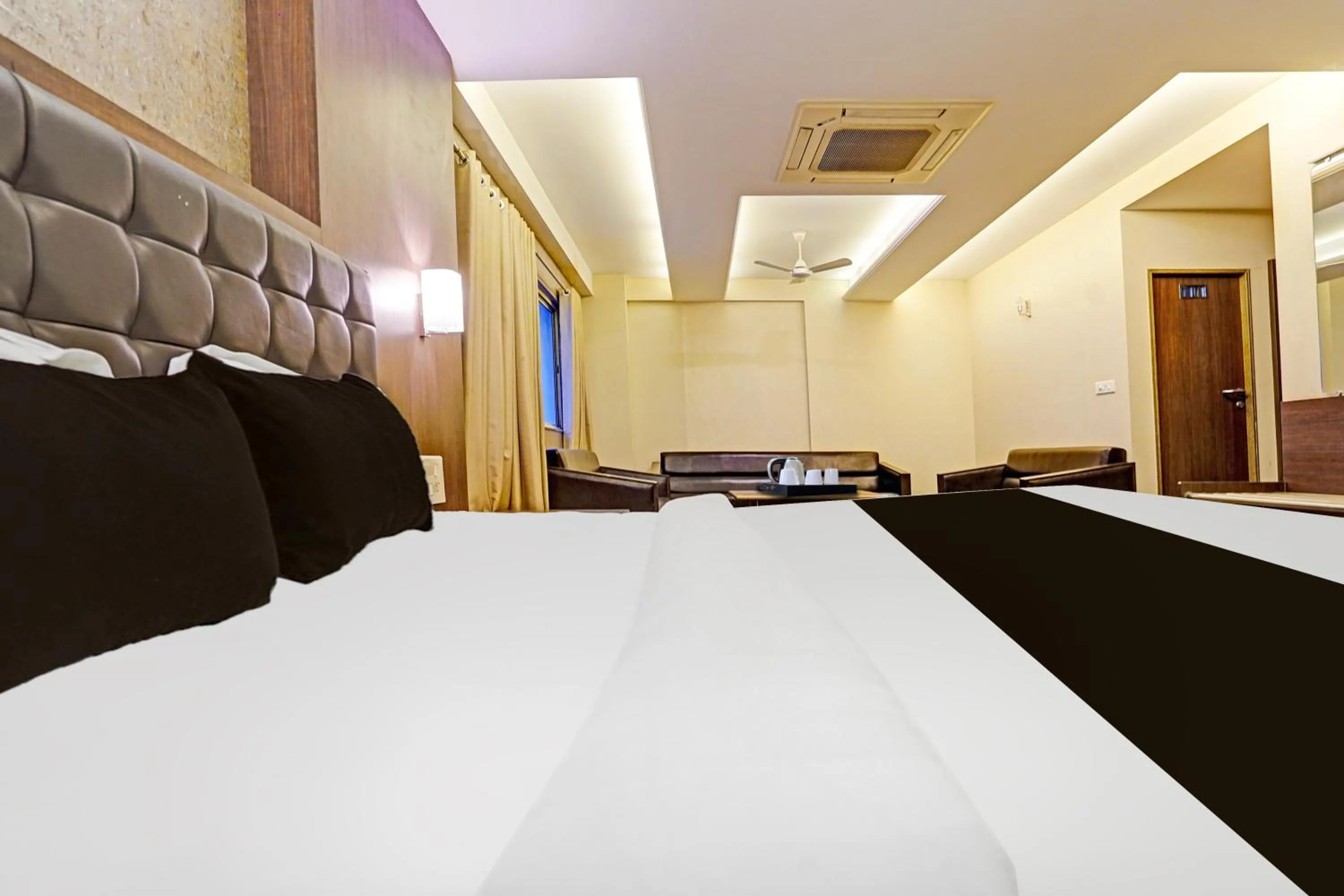 Bedroom, Bed in Collection O Nagpur Railway Station Formerly Jagannath Deluxe