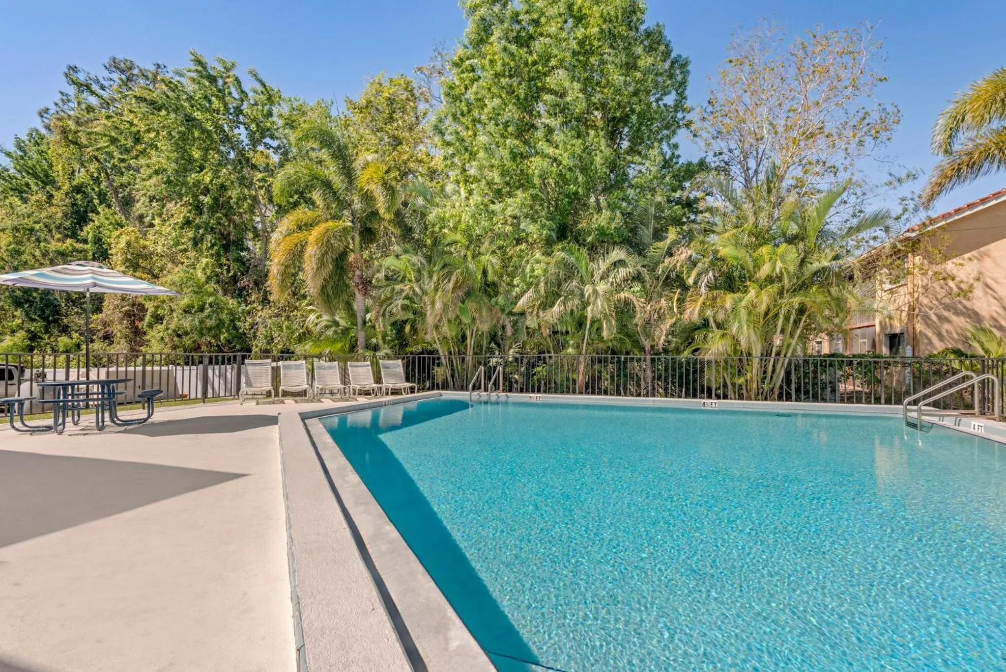 Swimming pool in Red Roof Inn Kissimmee, FL