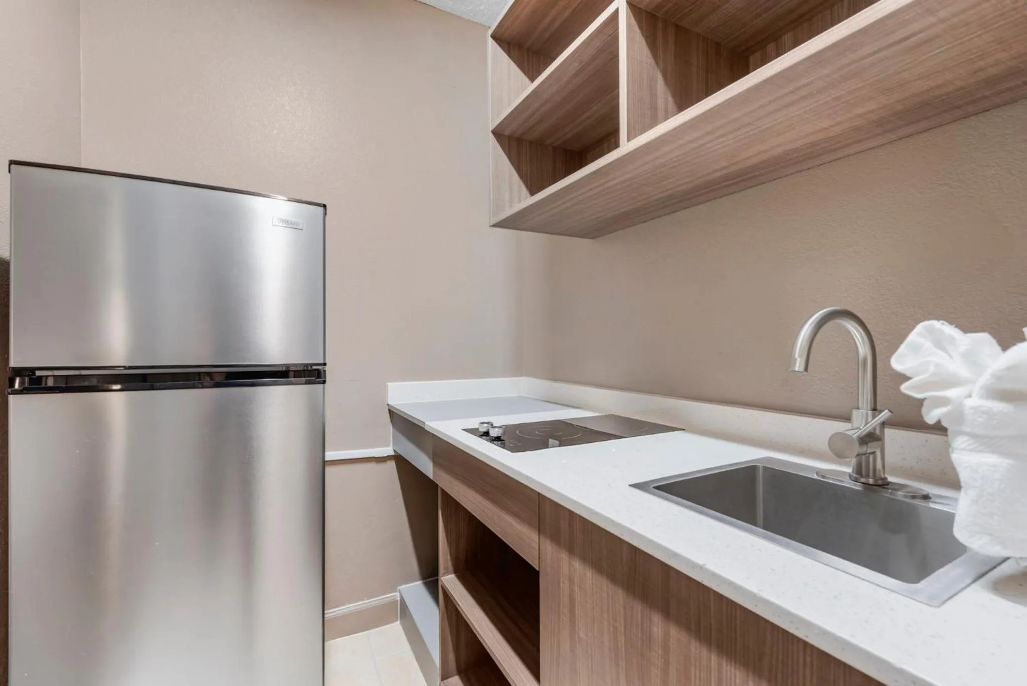 Bedroom in Red Roof Inn Kissimmee, FL