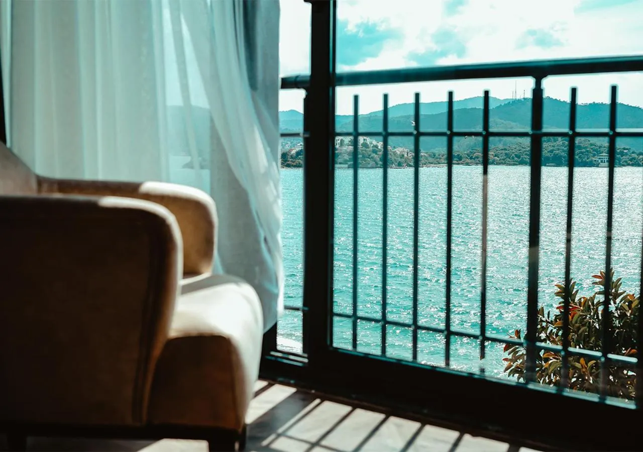 Sea view in Deniz Otel