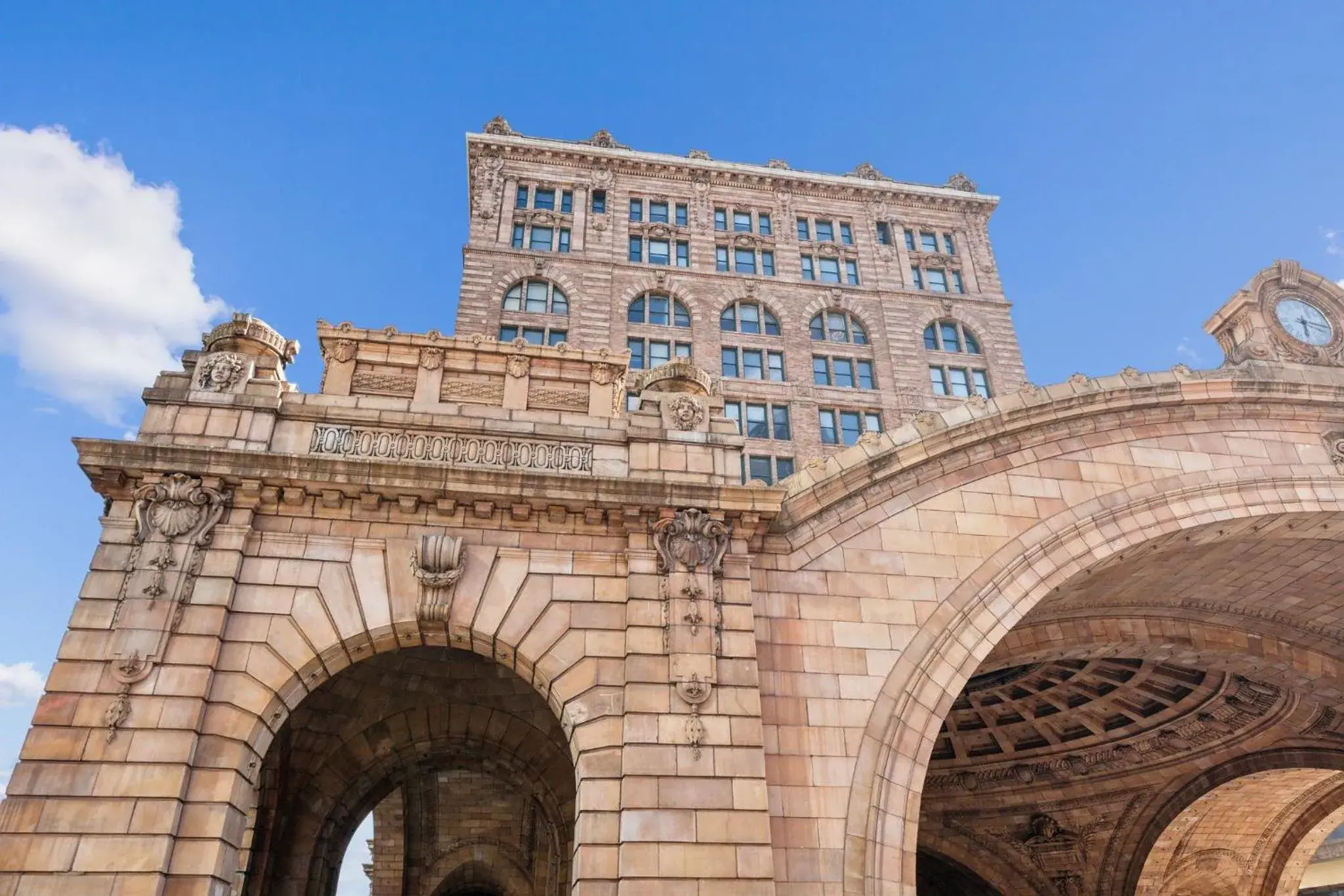 Property building in Placemakr Downtown Pittsburgh at The Pennsylvanian Property building in Placemakr Downtown Pittsburgh at The Pennsylvanian