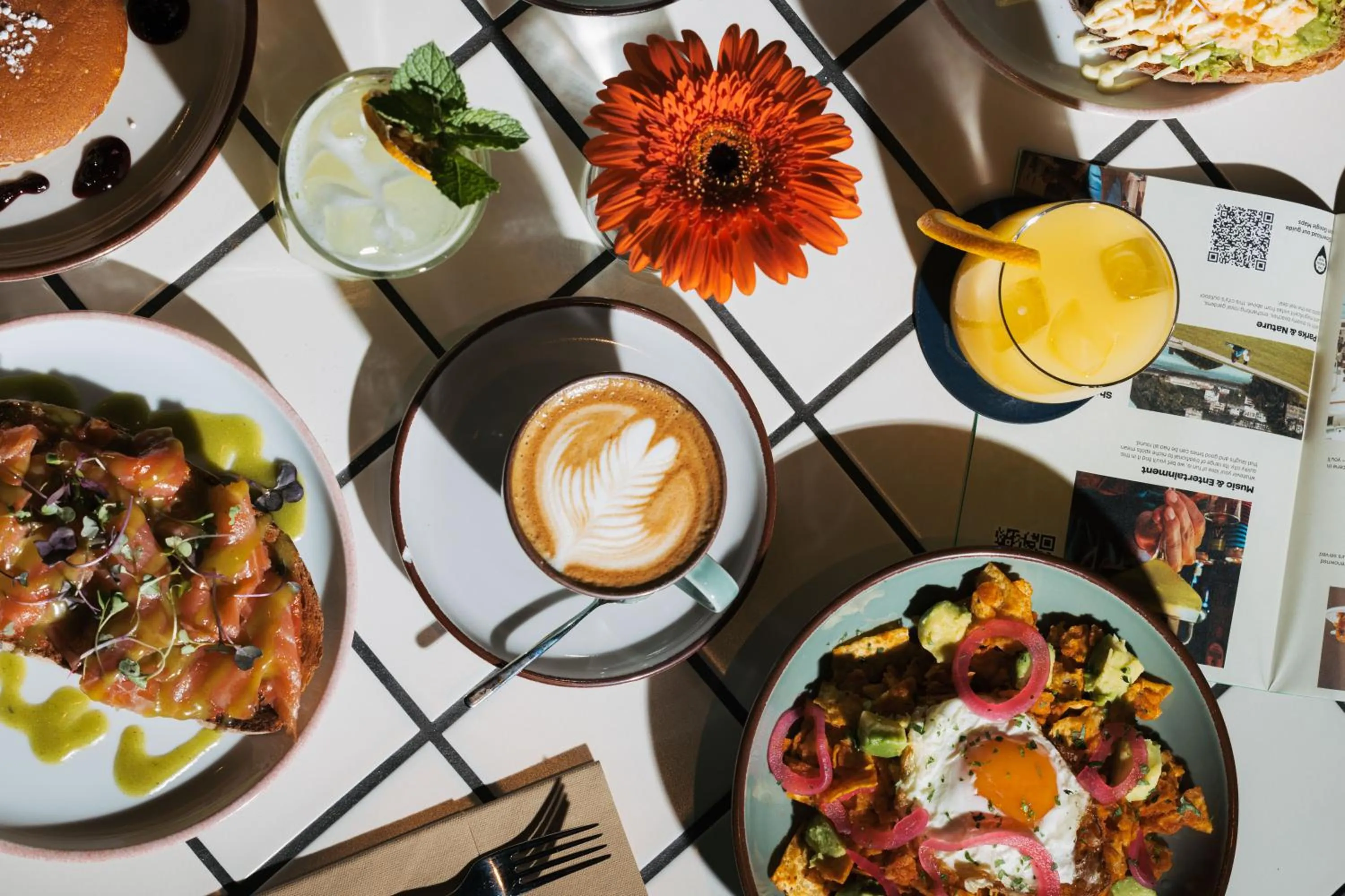 Breakfast in The Social Hub San Sebastian Extended Stay