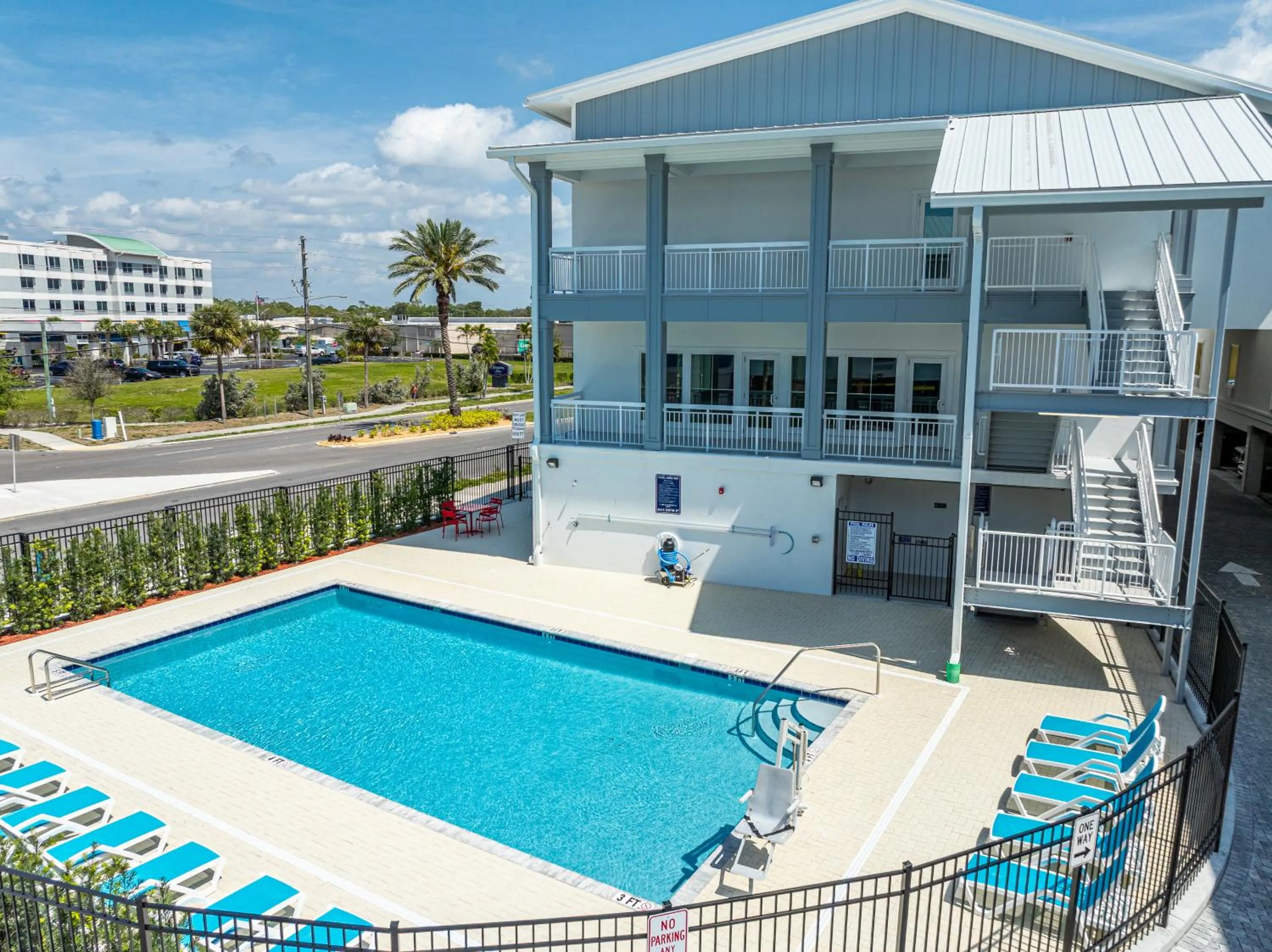 The J Hotel Dunedin Clearwater, an Ascend Collection Hotel