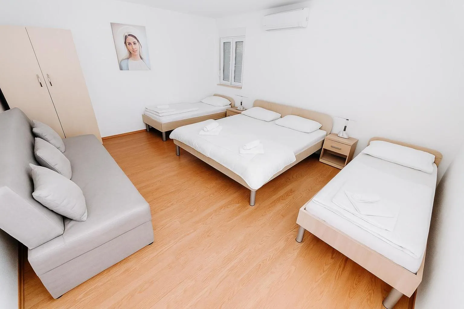 Bed in Pansion Ana Medjugorje