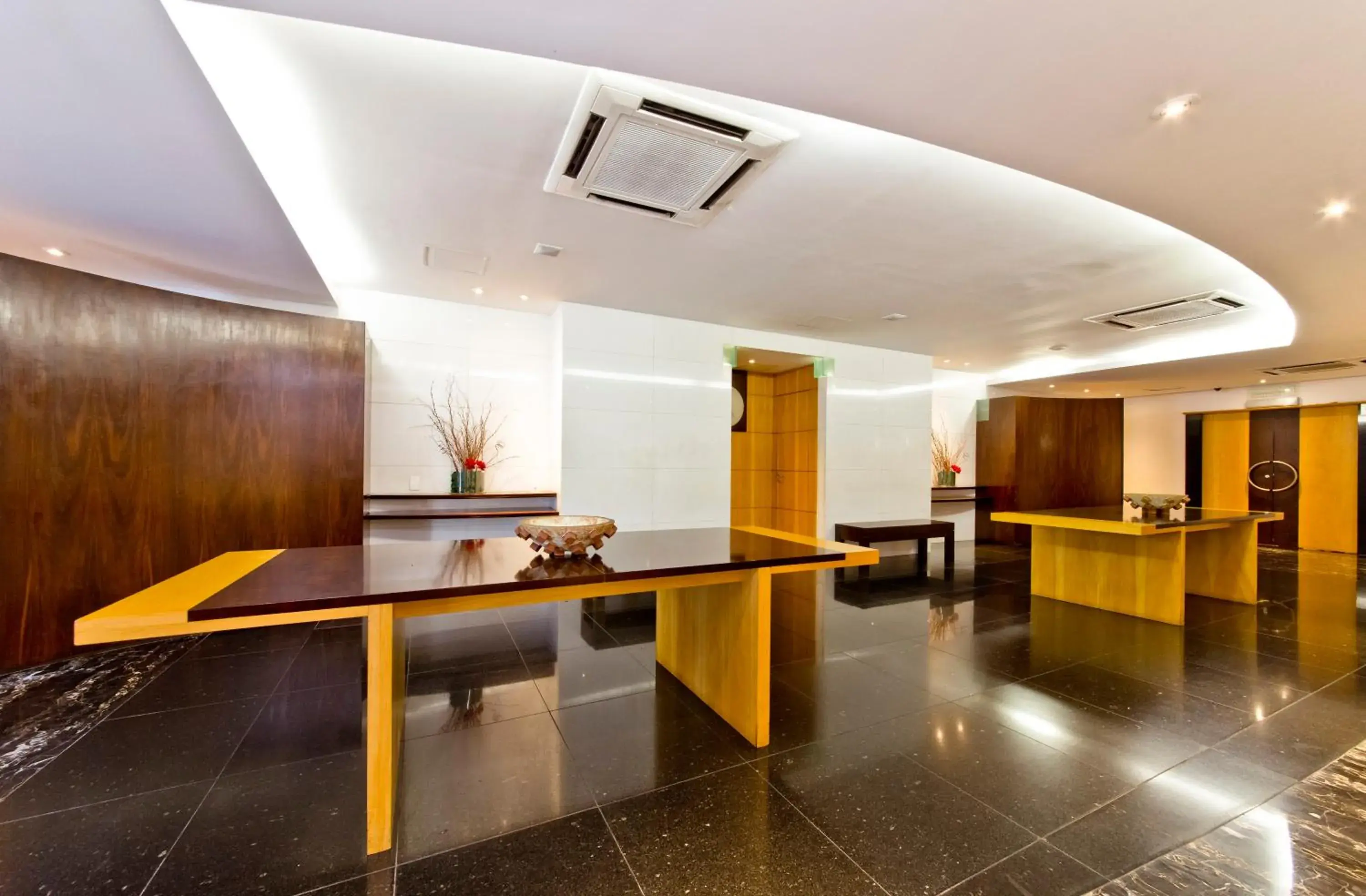 Lobby or reception in Pergamon SP Frei Caneca by Accor Lobby or reception in Pergamon SP Frei Caneca by Accor