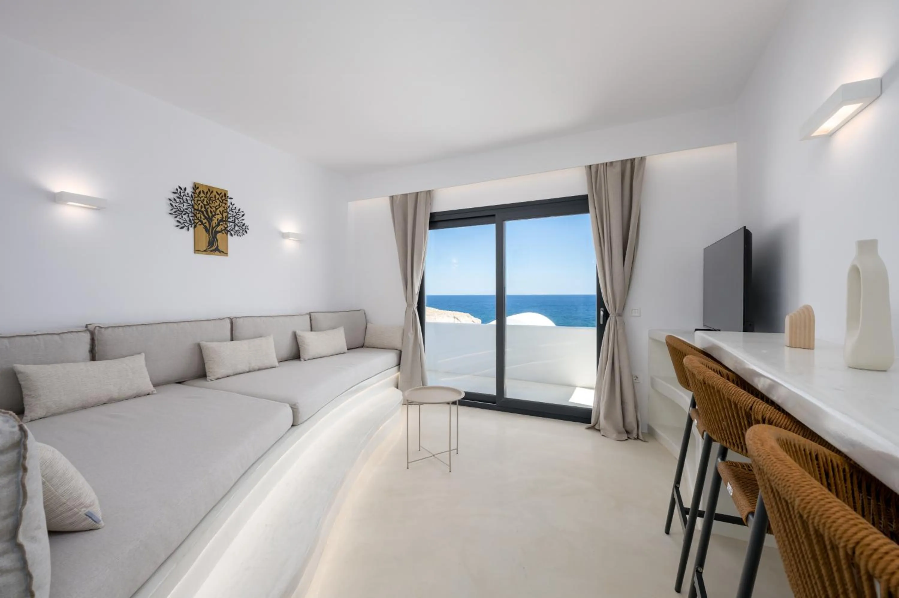 Bed in San Nectar Luxury Villas