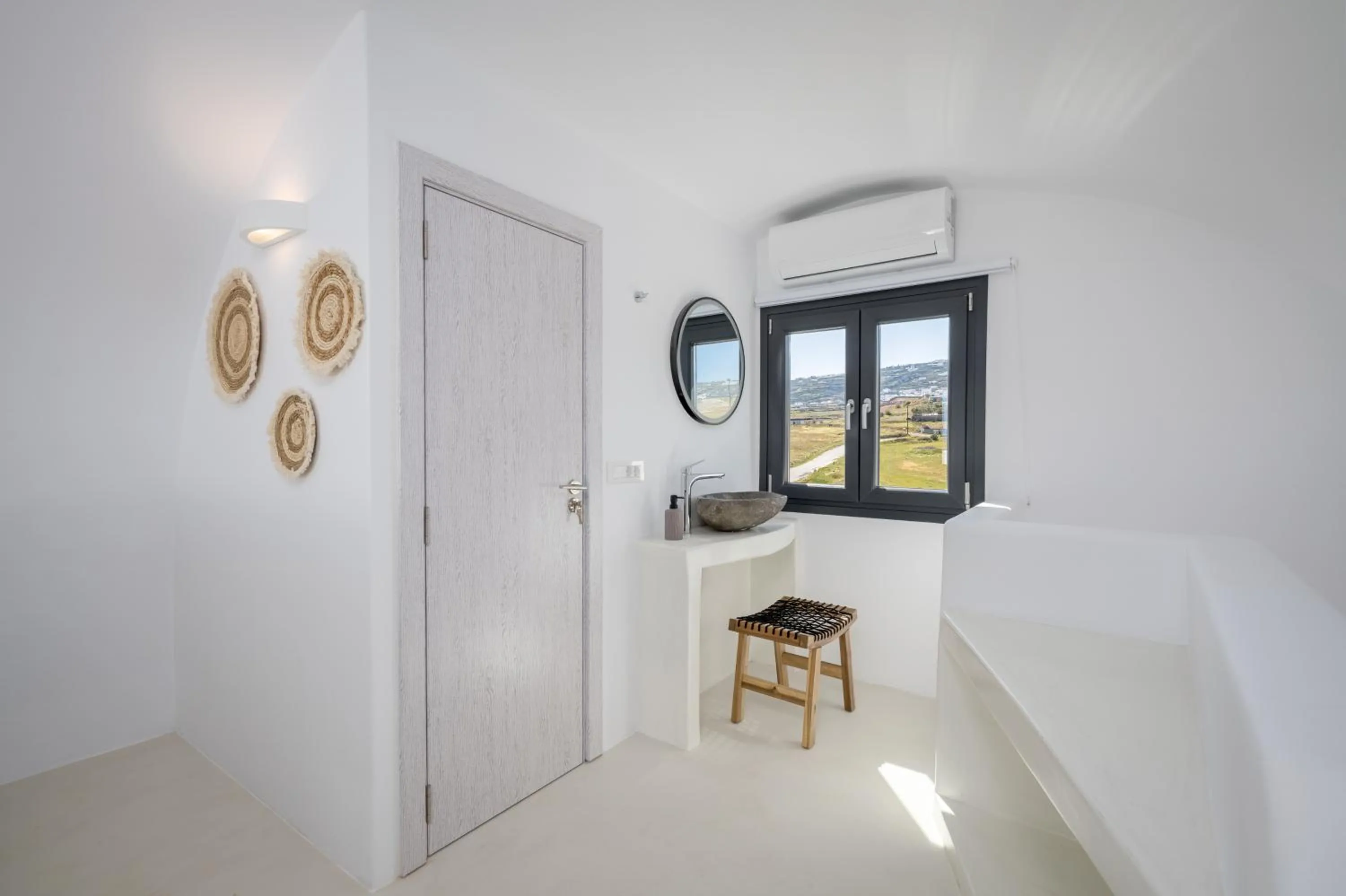 Bathroom, Bed in San Nectar Luxury Villas