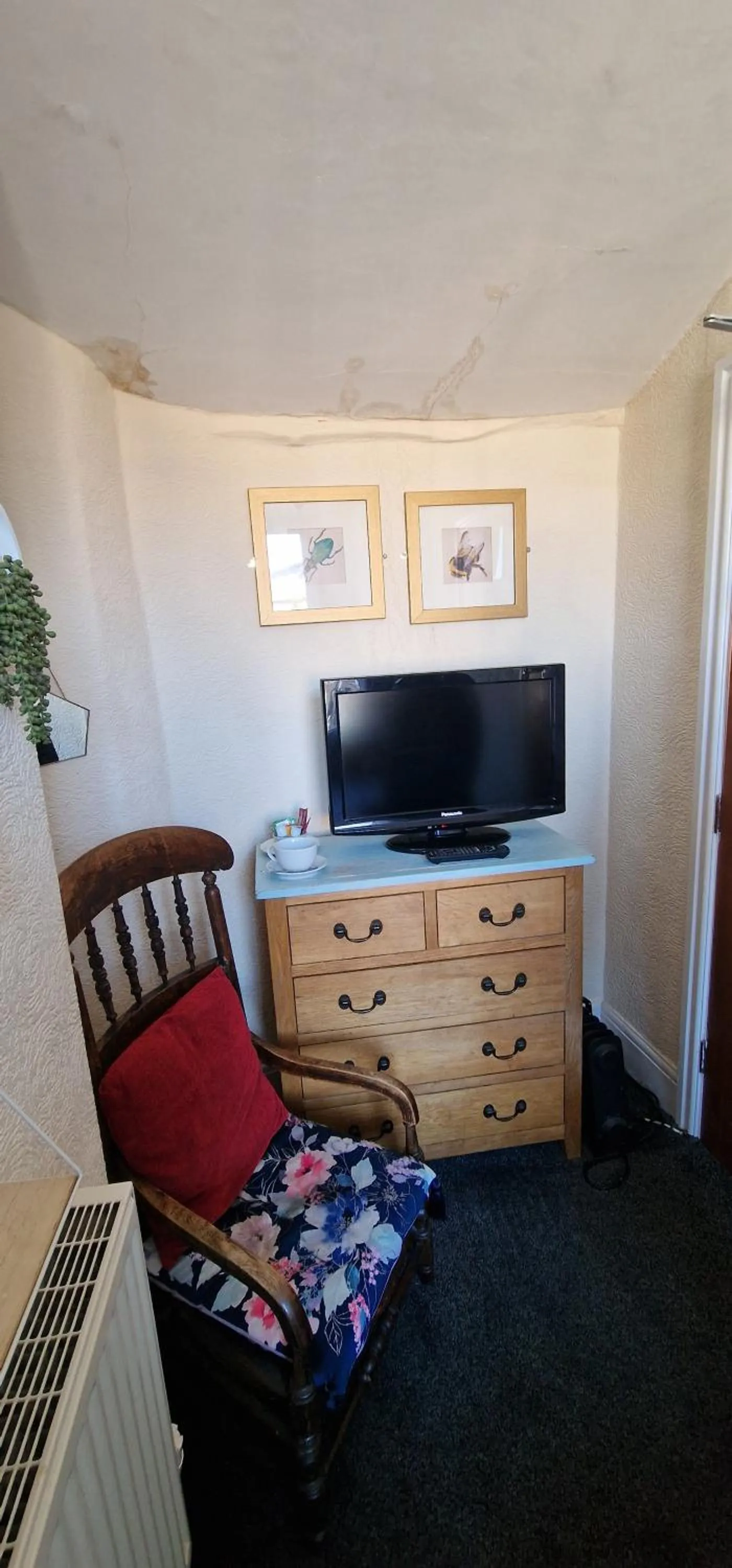 TV and multimedia in The Watergate Inn