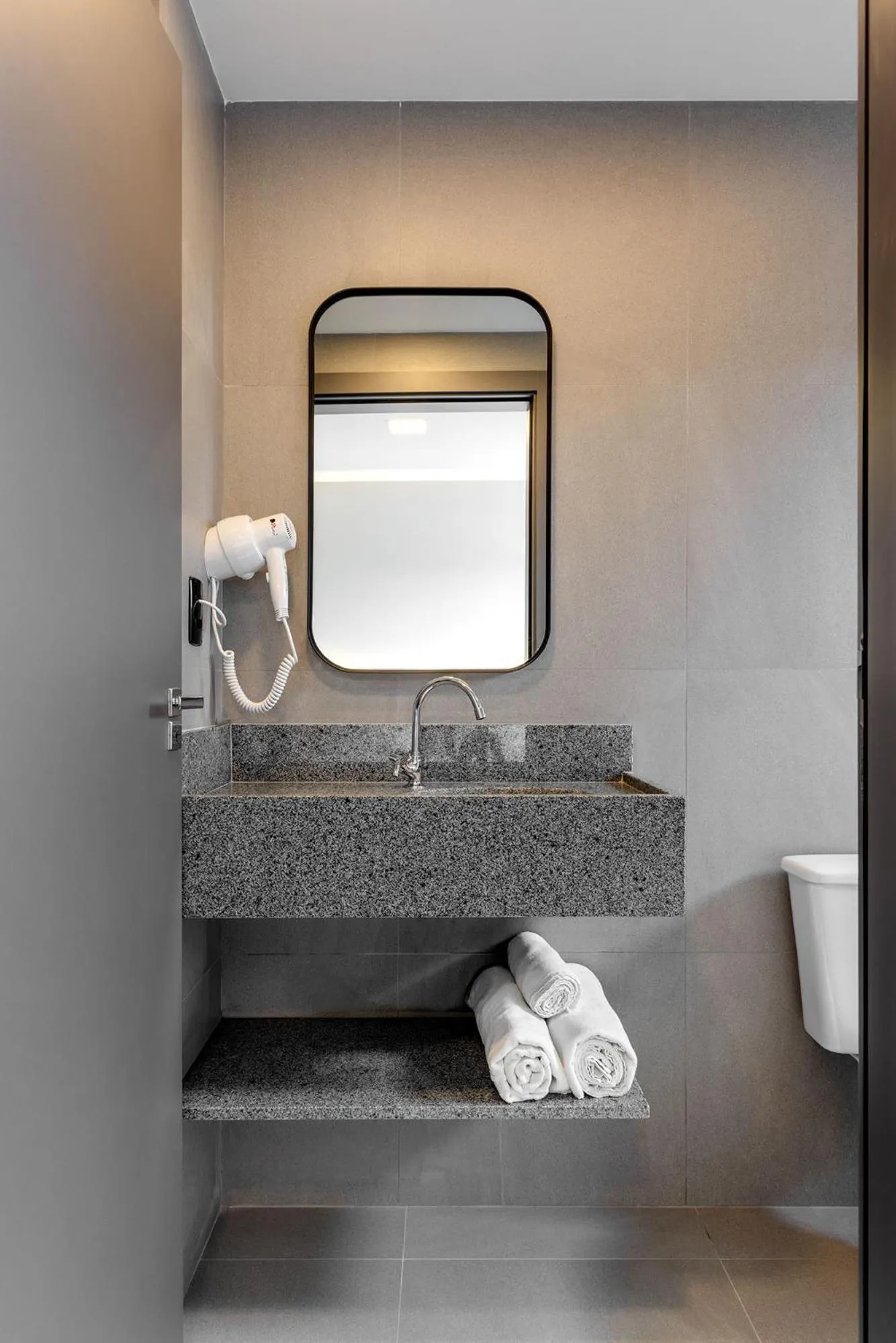 Bathroom in Villano Hotel