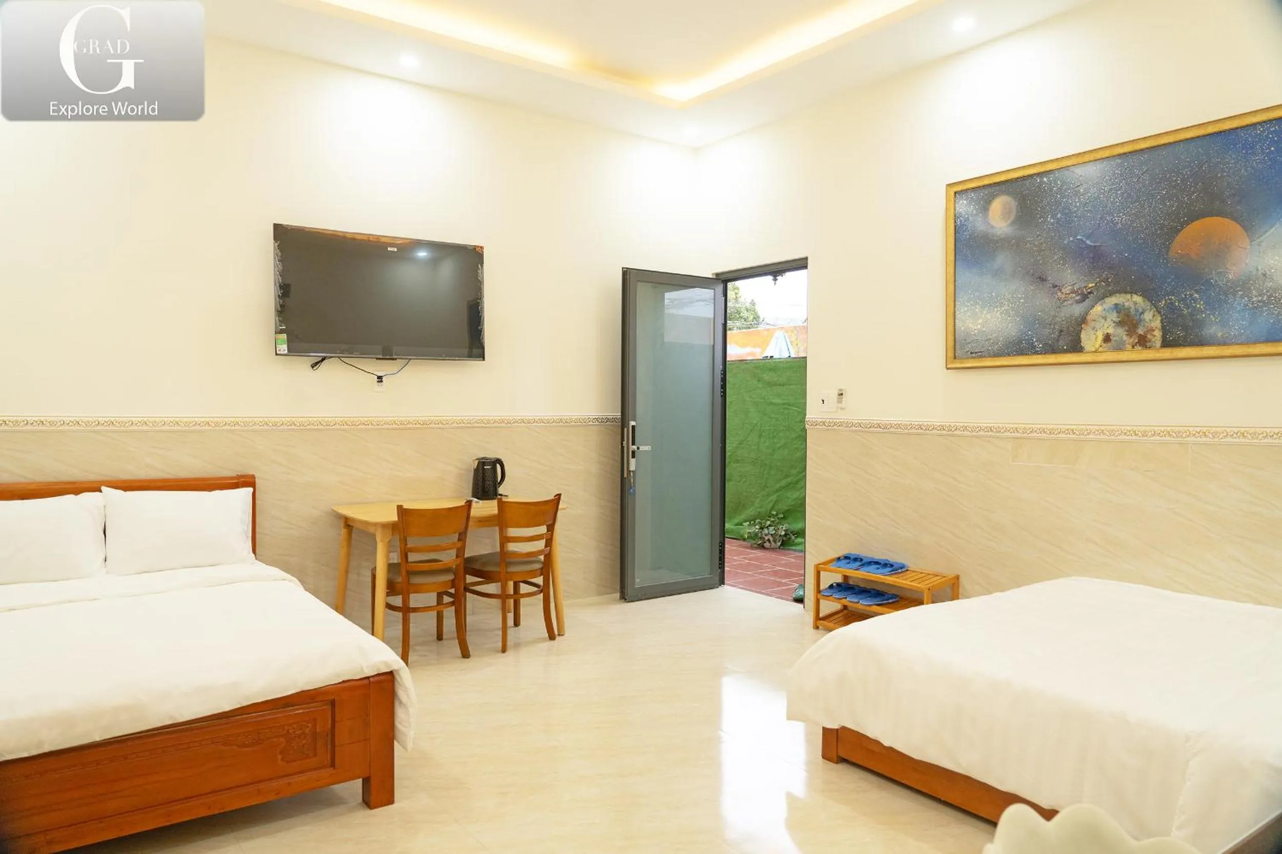 Bed in Hoang Yen Villa & Coffee