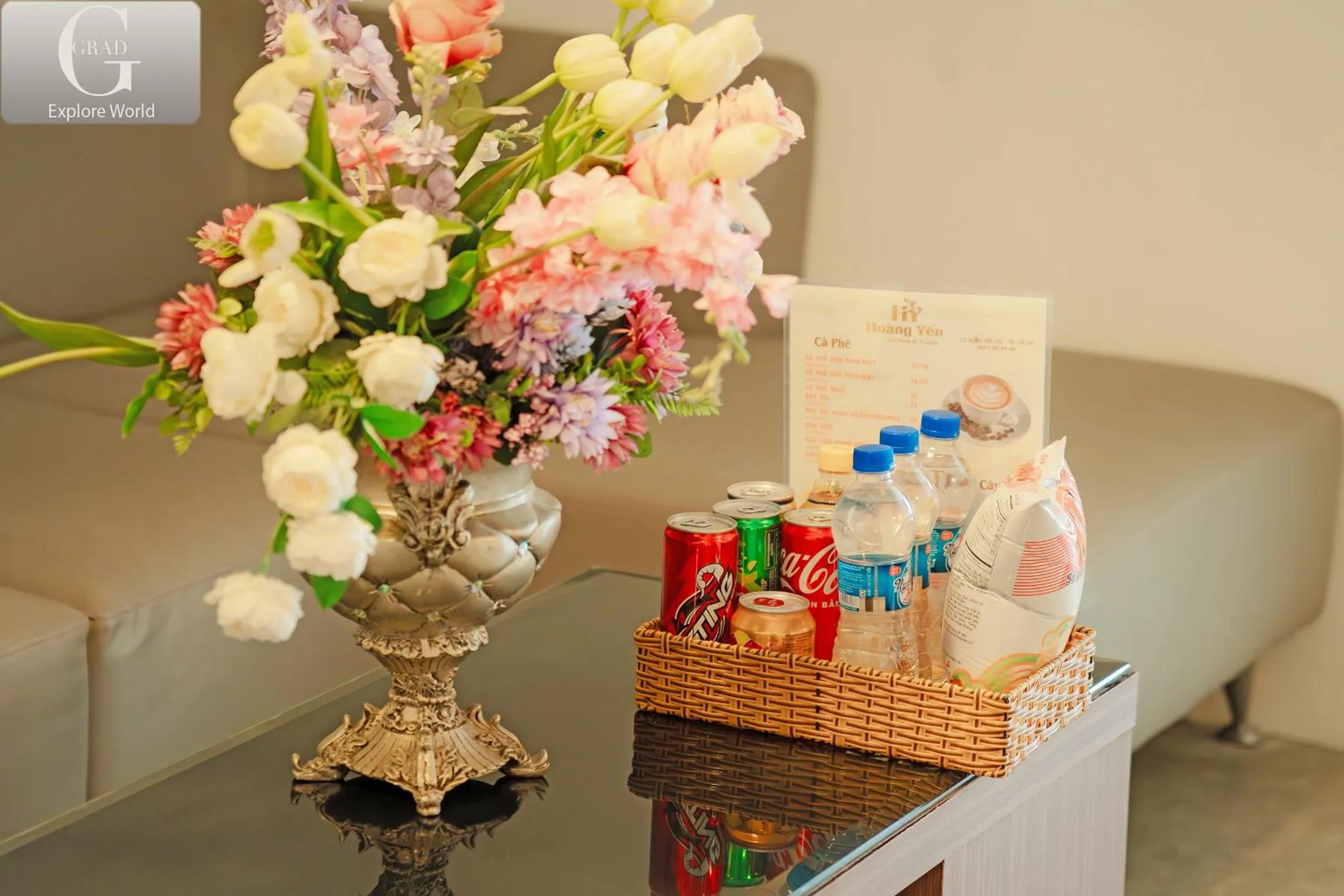 Food and drinks in Hoang Yen Villa & Coffee