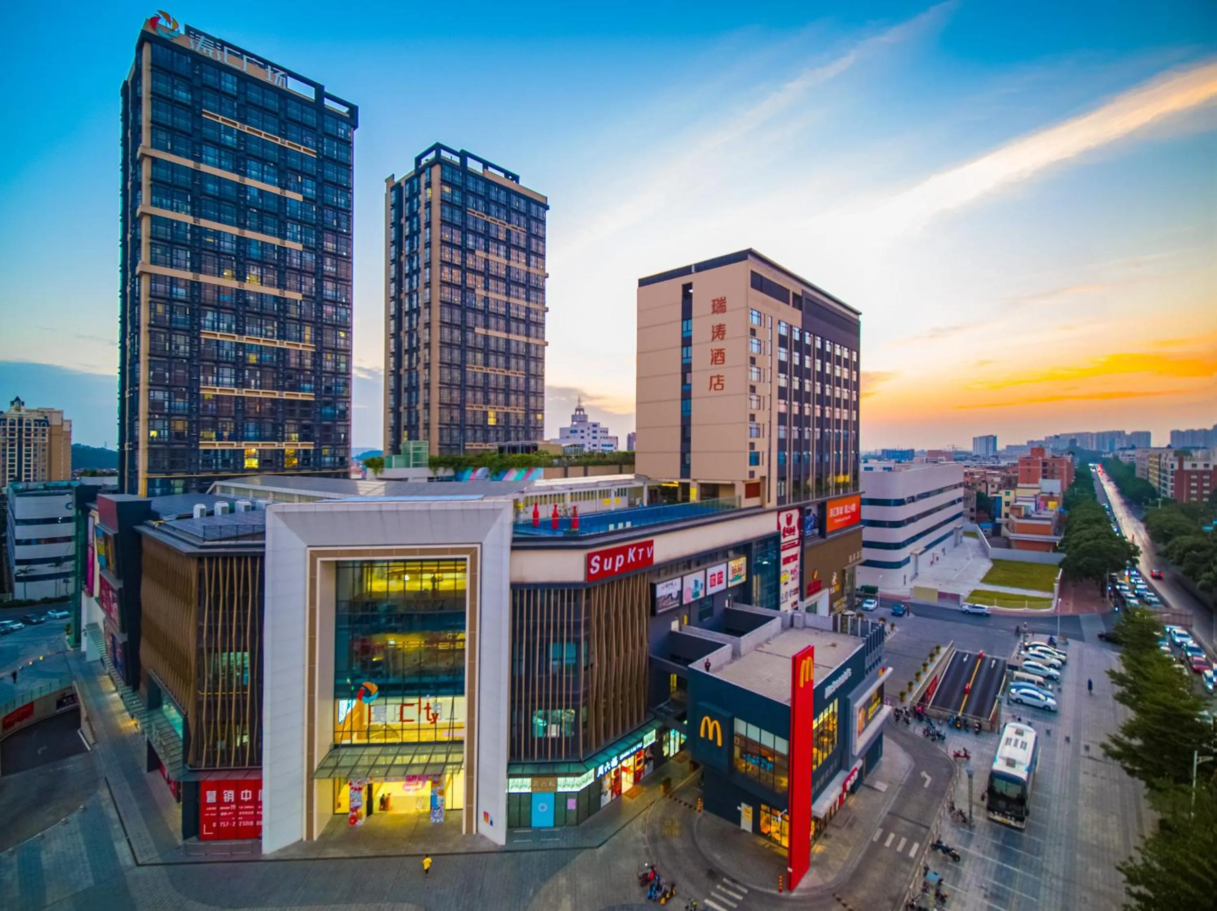 Property building in Foshan Shunde Ruitao Hotel