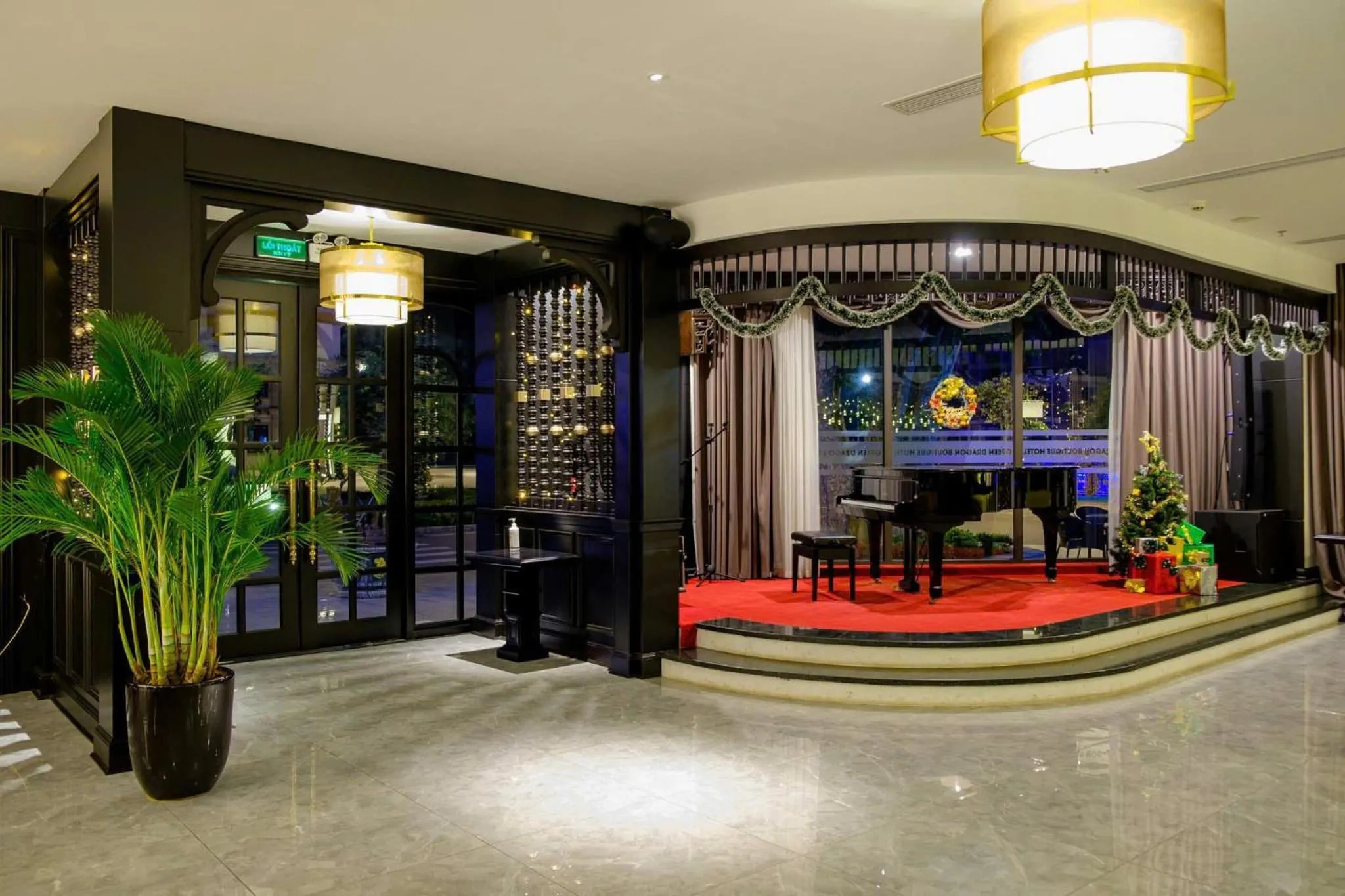 Lounge or bar in Green Dragon Boutique Hotel