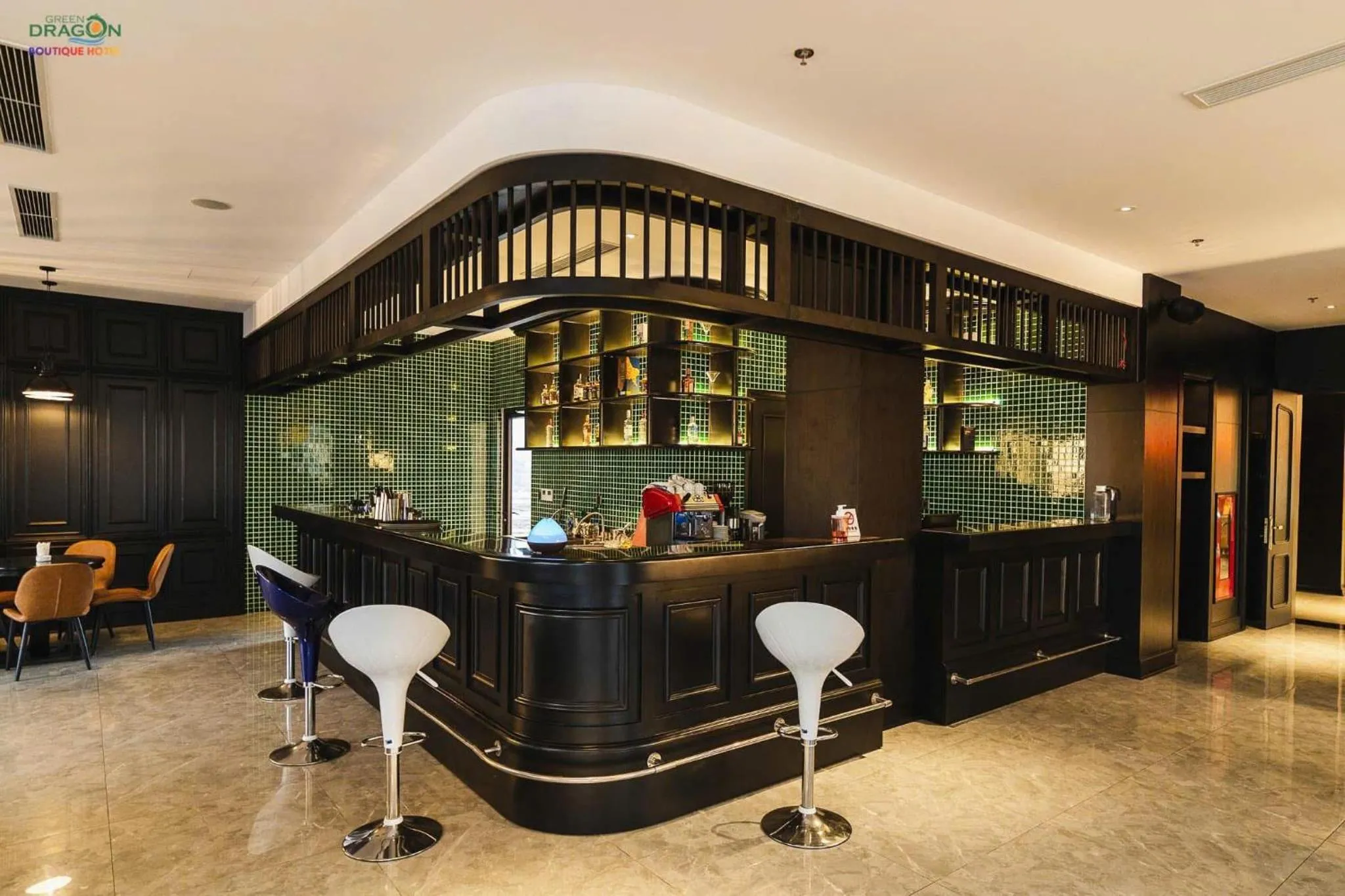 Lounge or bar in Green Dragon Boutique Hotel