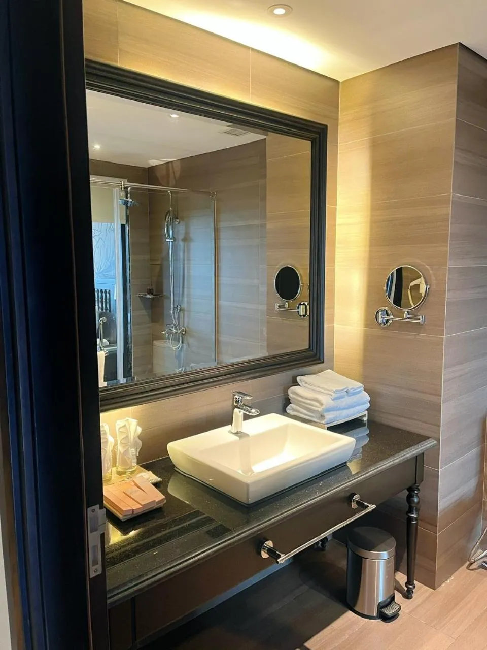 Bathroom in Green Dragon Boutique Hotel