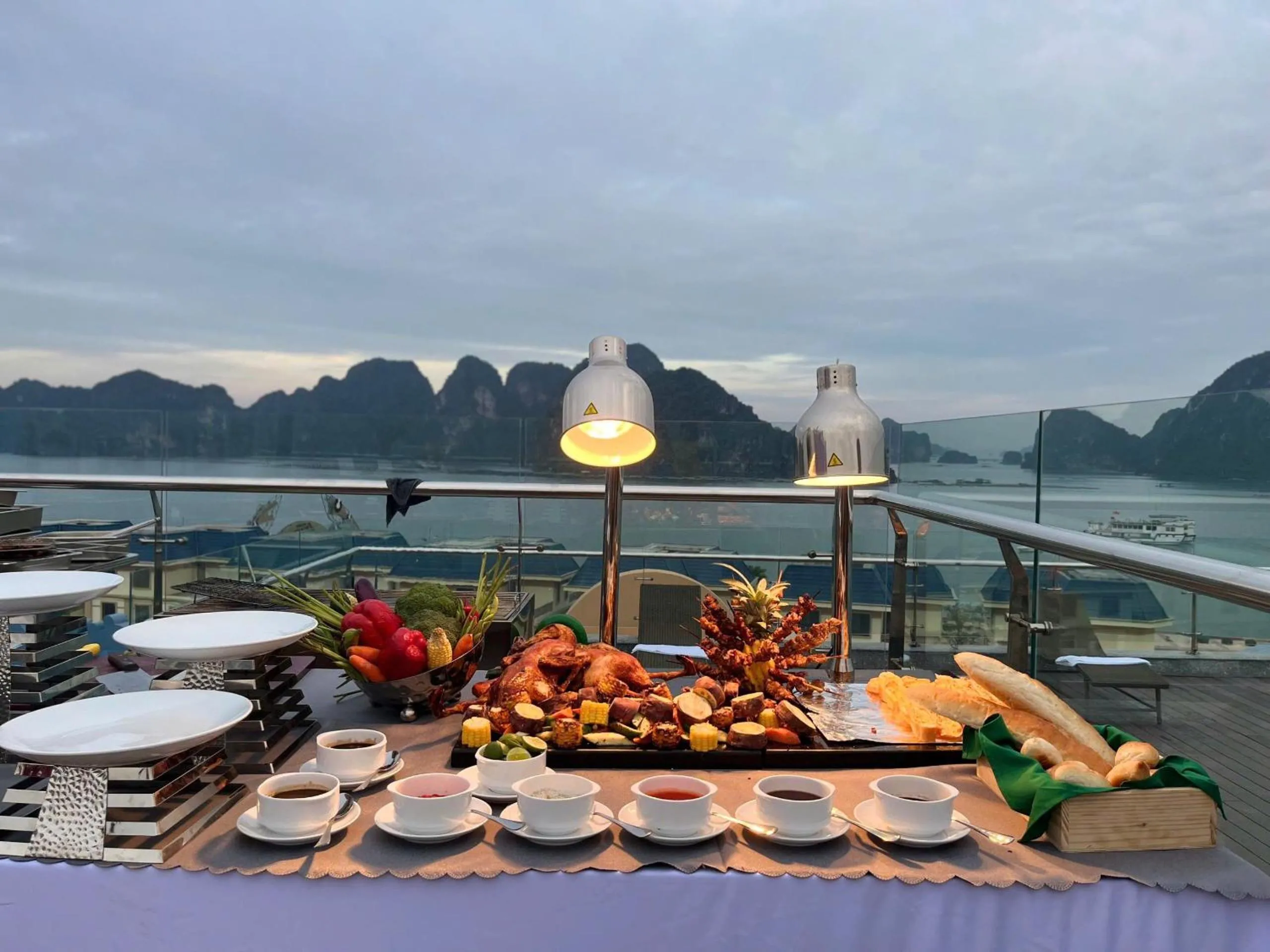 Food and drinks in Green Dragon Boutique Hotel