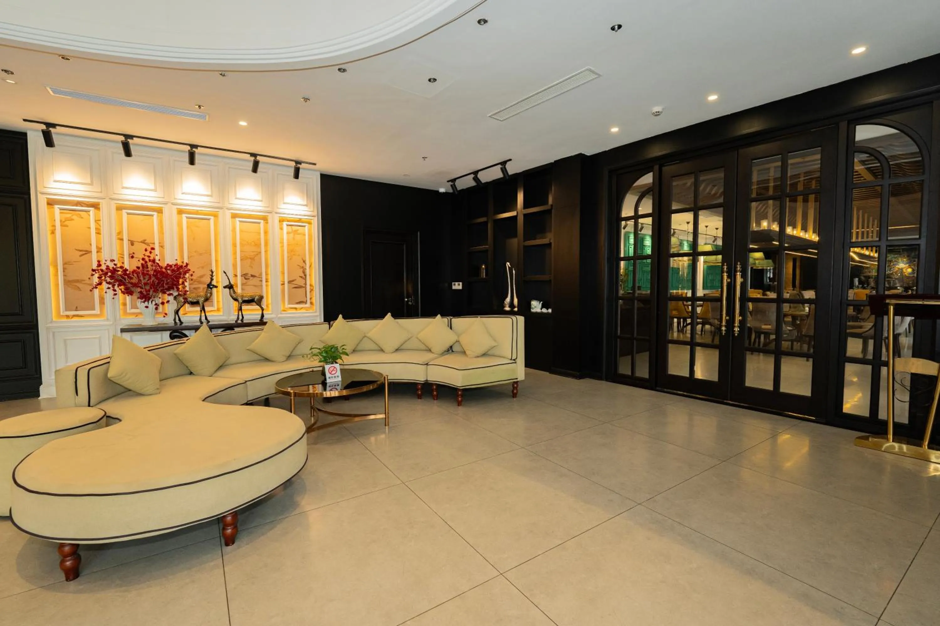 Lobby or reception in Green Dragon Boutique Hotel