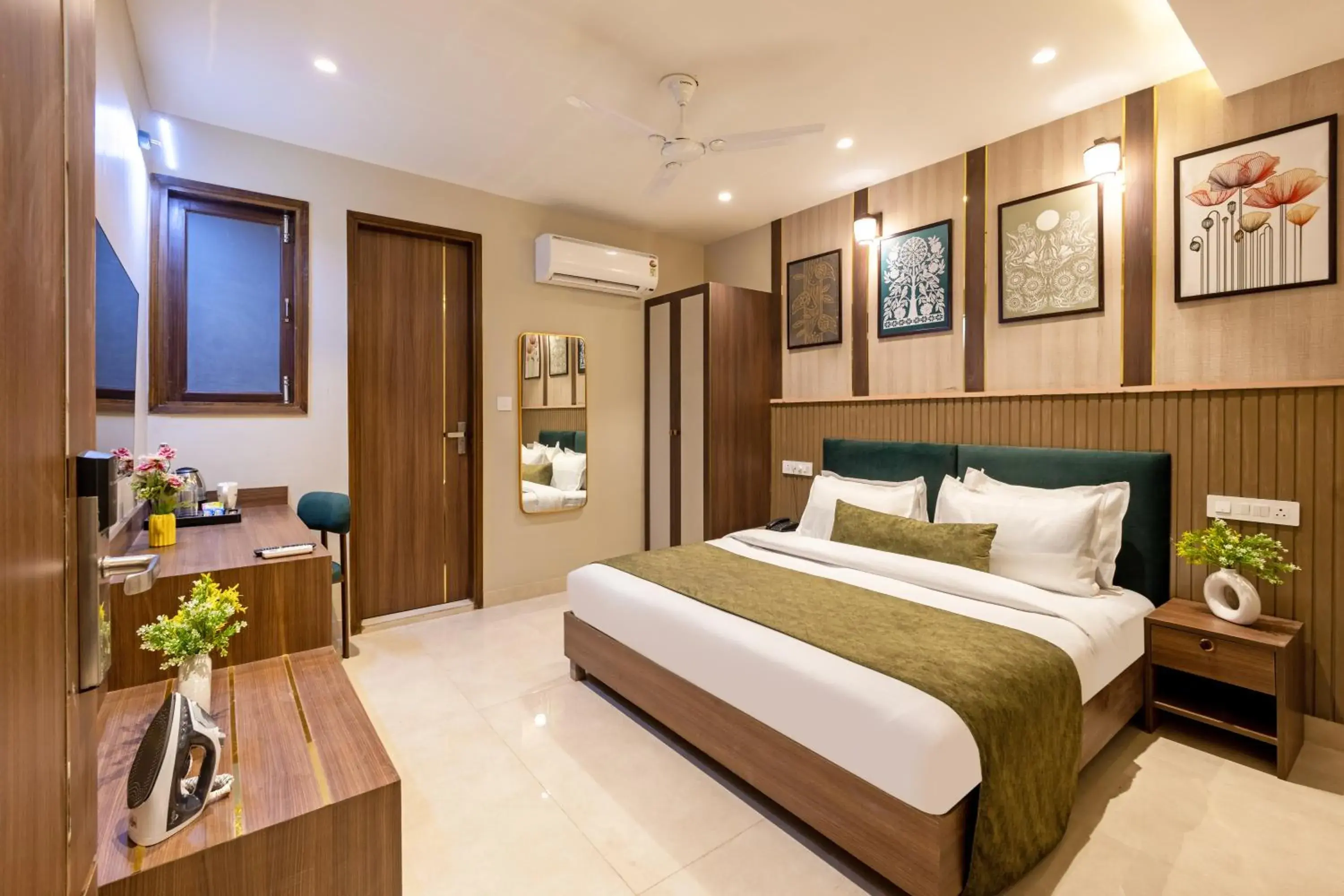 Day Use Room for 6 Hours, From 10 AM to 6 PM in Saltstayz Premier - Paschim Vihar Day Use Room for 6 Hours, From 10 AM to 6 PM in Saltstayz Premier - Paschim Vihar