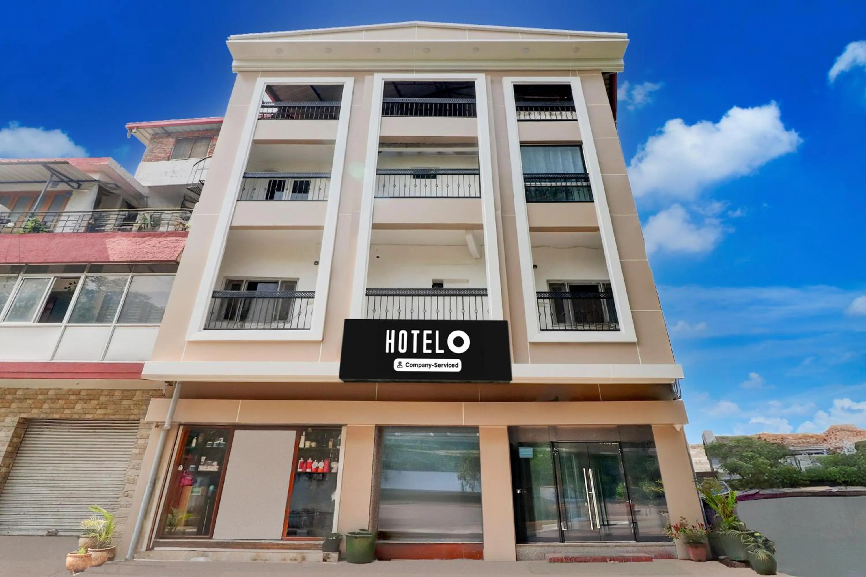 Facade/entrance in Hotel O Tehsil Chowk Doon Hospital Formerly Hotel Comfort