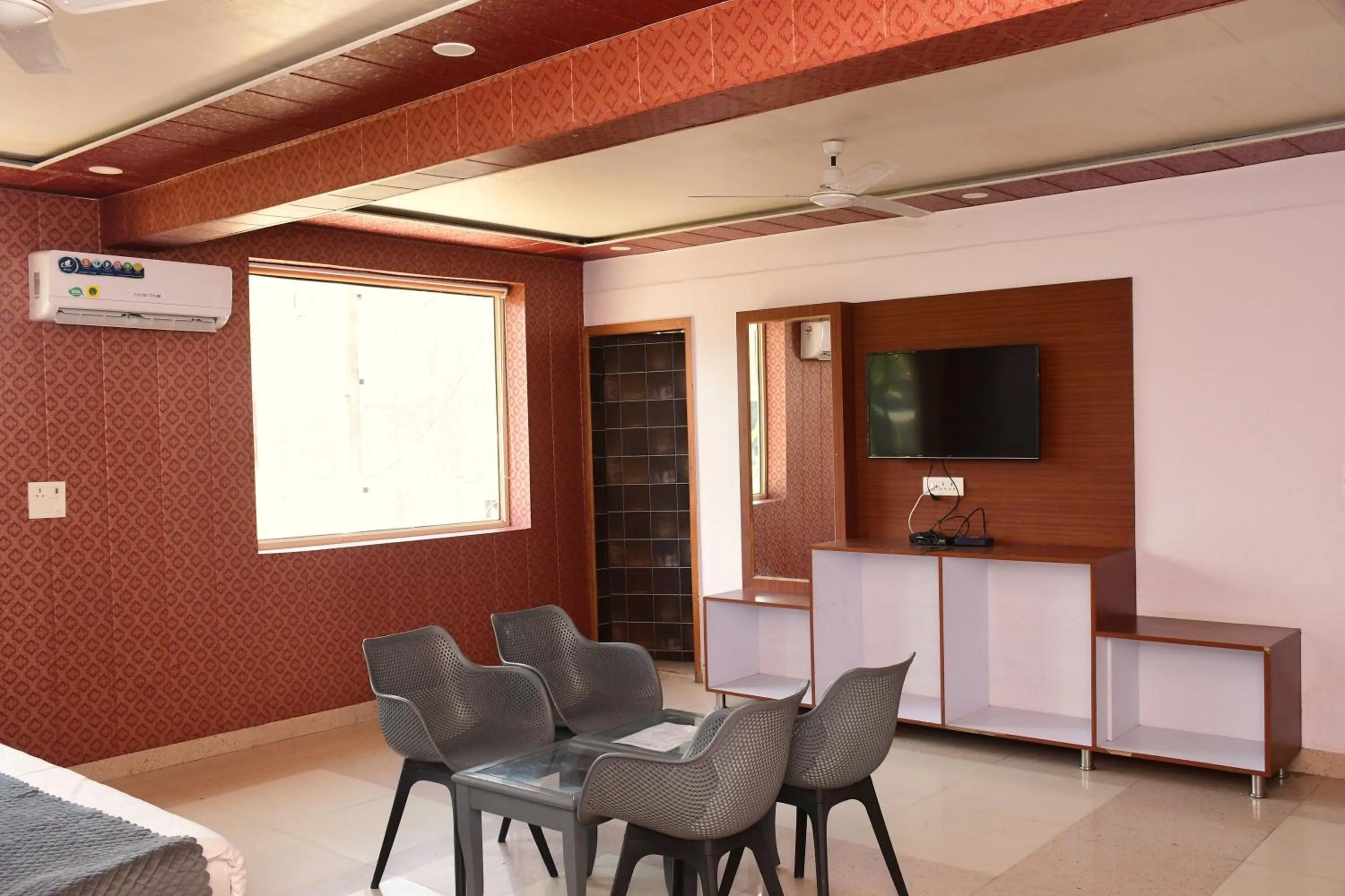 TV and multimedia in The Nature View Resort by Ohana