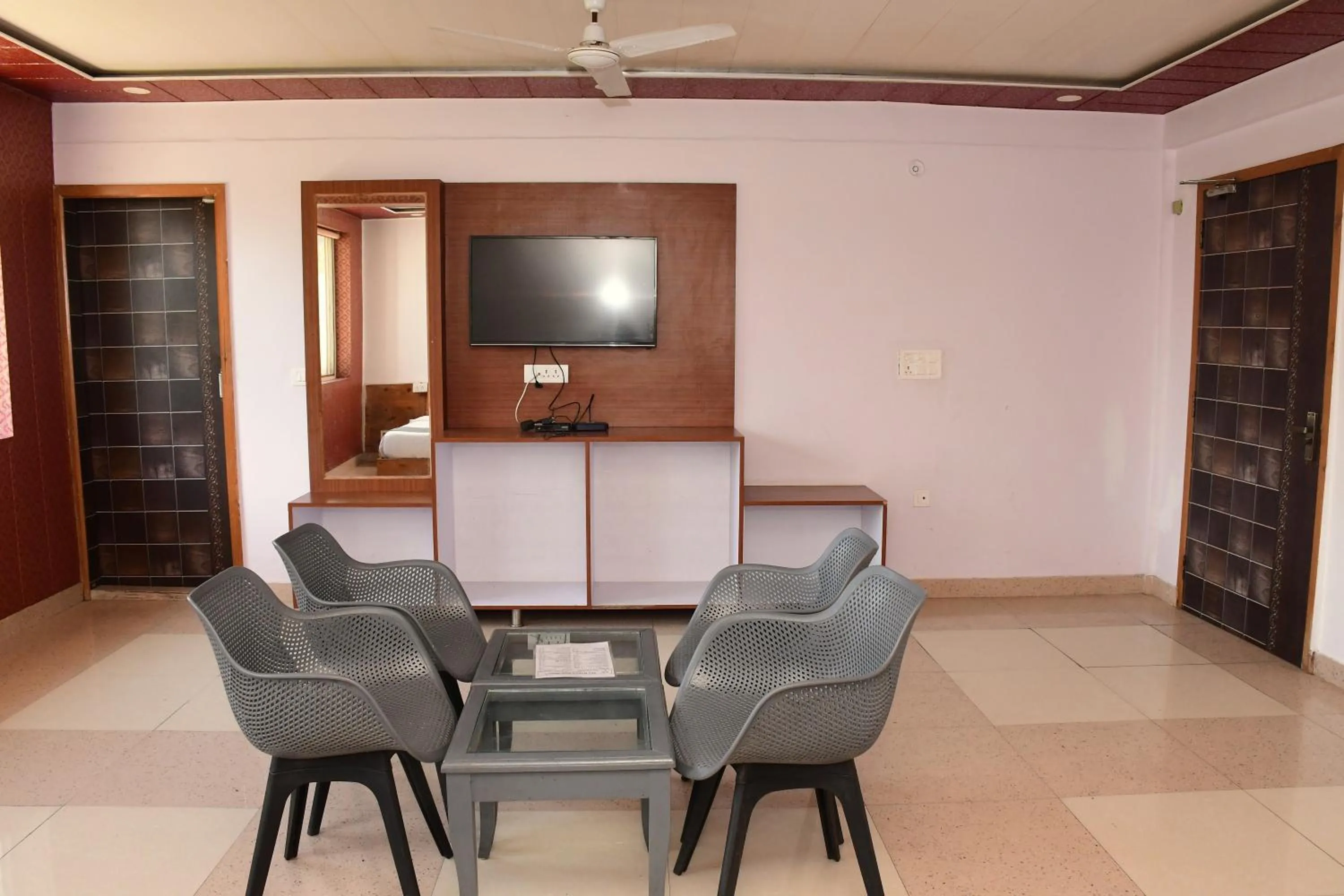 TV and multimedia in The Nature View Resort by Ohana