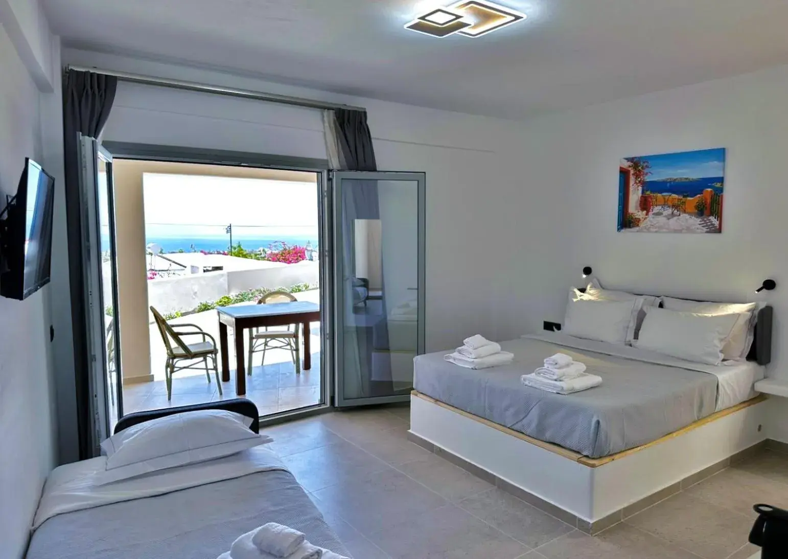 Deluxe Triple Room with Sea View in Lovely Hot-L Deluxe Triple Room with Sea View in Lovely Hot-L