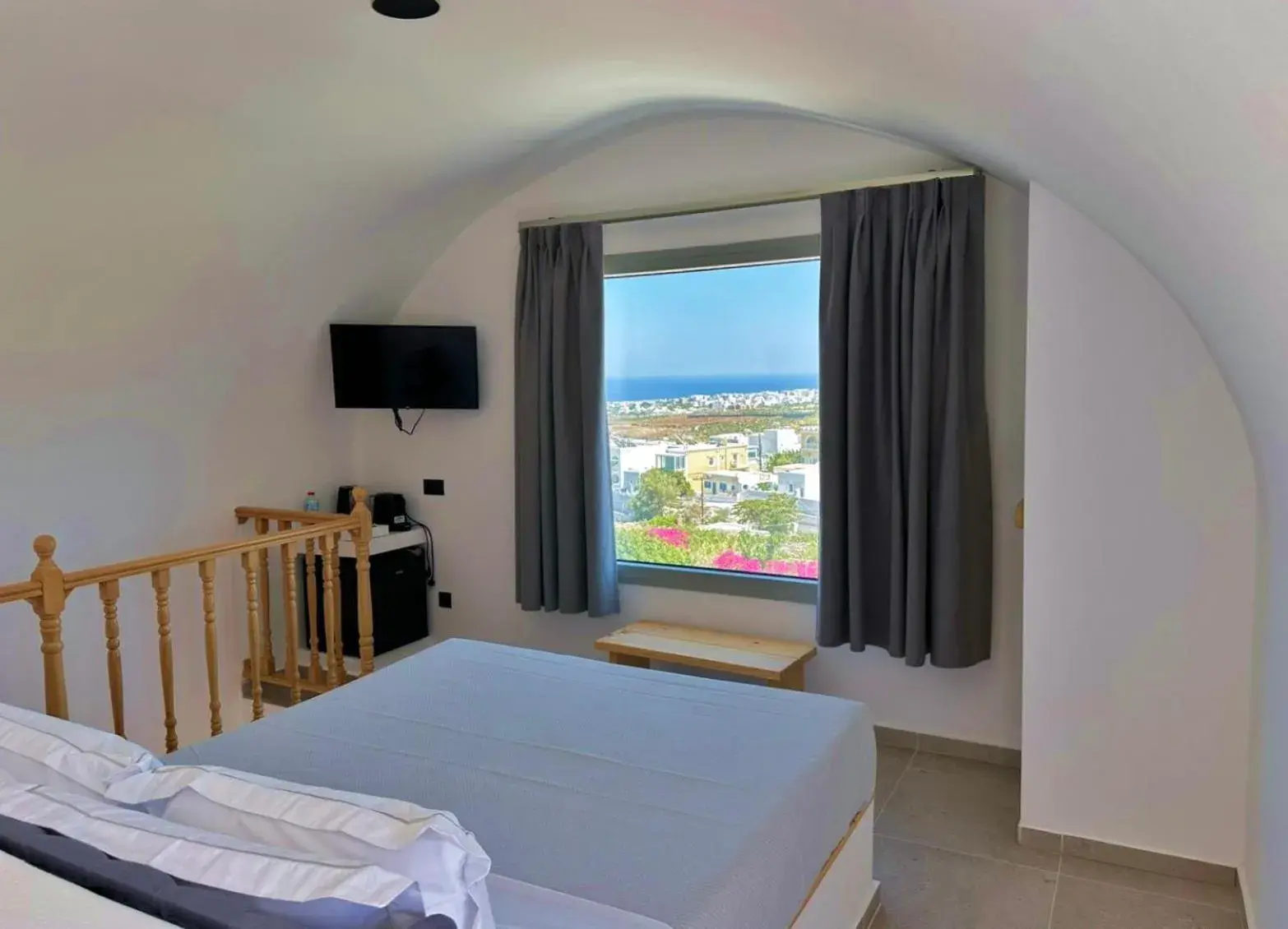 Deluxe Family Maisonette with Balcony and Sea View in Lovely Hot-L Deluxe Family Maisonette with Balcony and Sea View in Lovely Hot-L
