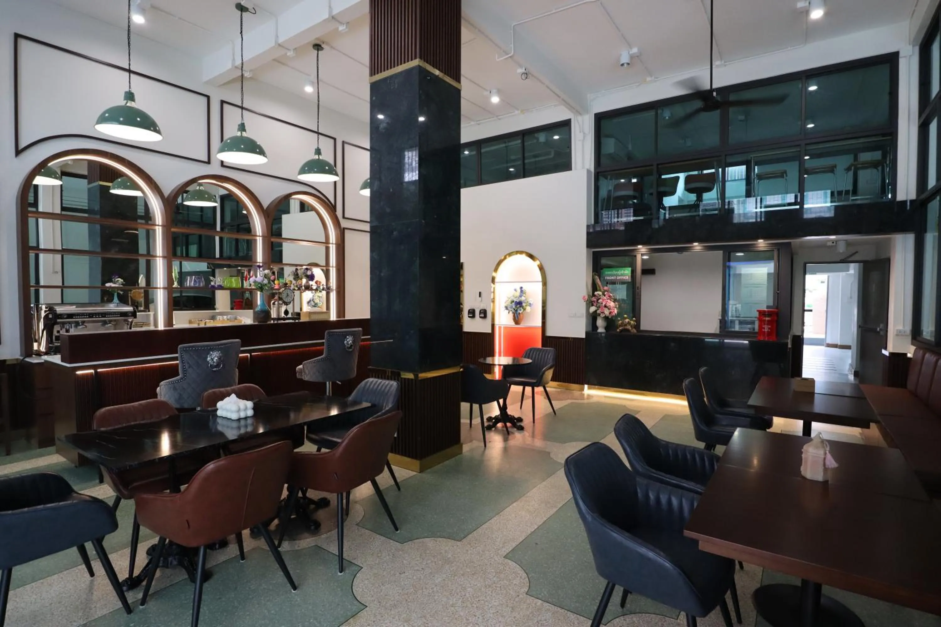 Lobby or reception in Vintana Siam Bangkok Hotel