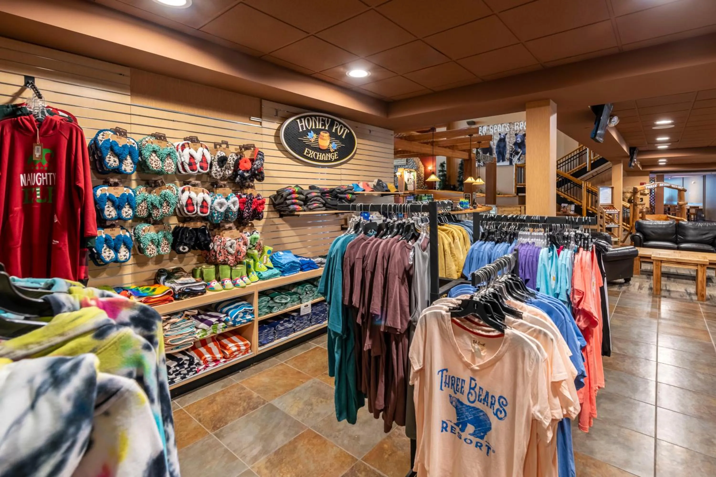 Lobby or reception in Three Bears Resort Waterpark Near Tomah Ascend Collection