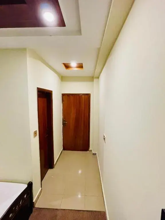 Deluxe Triple Room in Citymax Hotel Deluxe Triple Room in Citymax Hotel