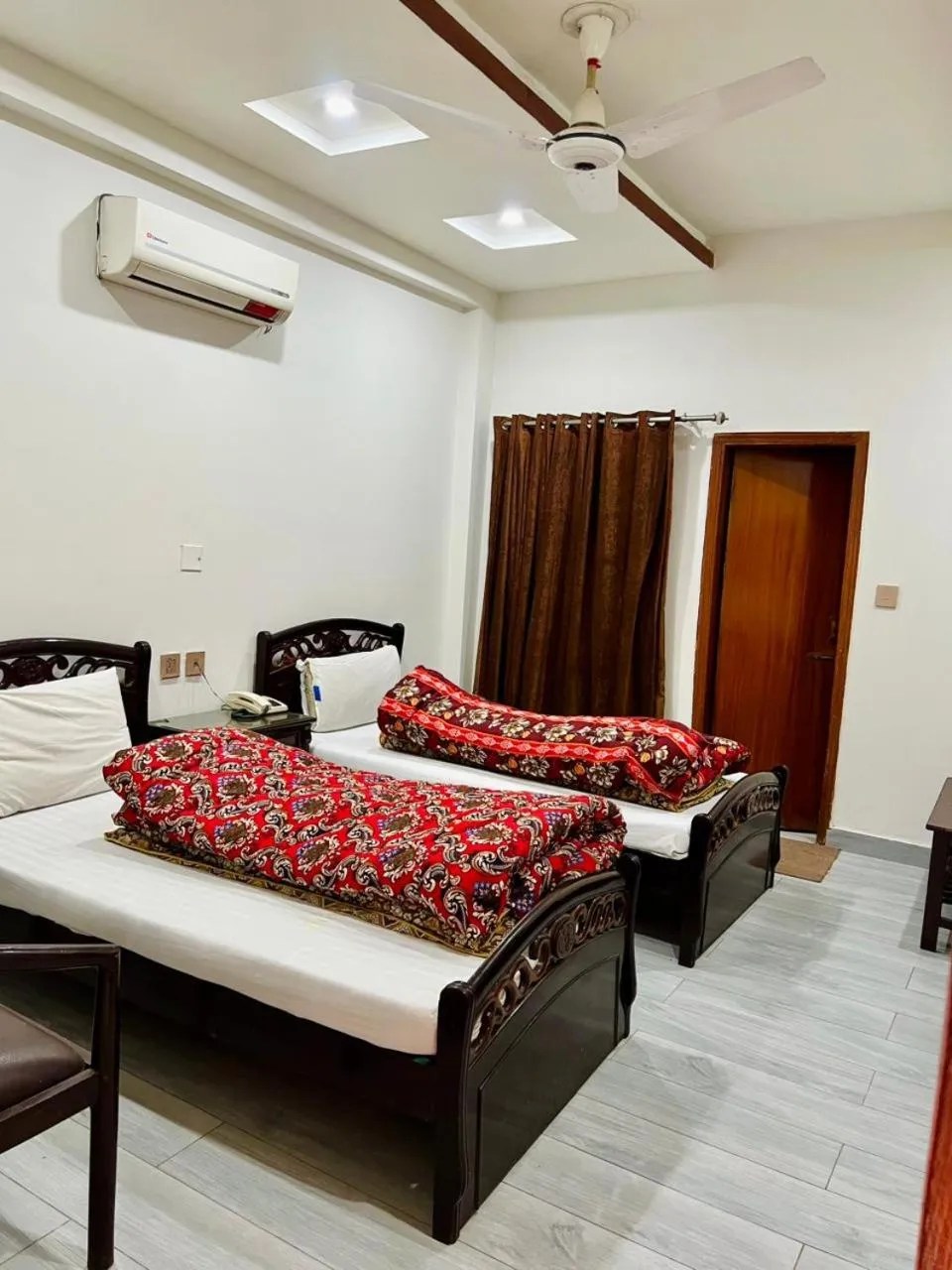 Bed in Citymax Hotel