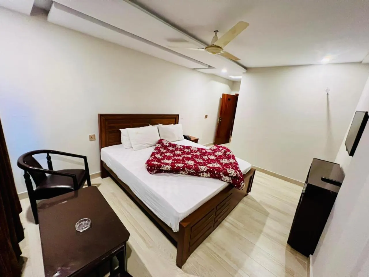 Bed in Citymax Hotel