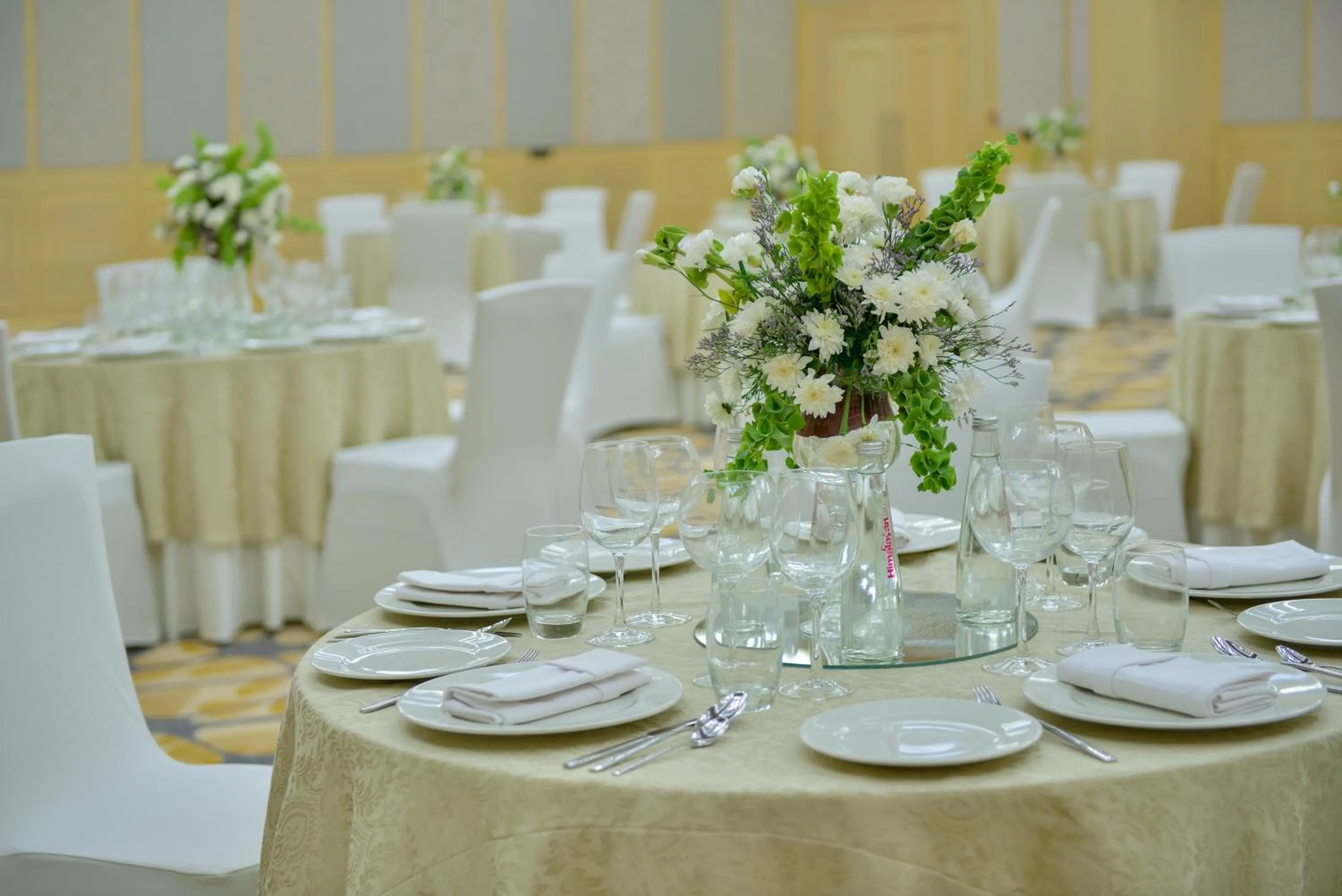 Communal lounge/ TV room in Gateway Diu