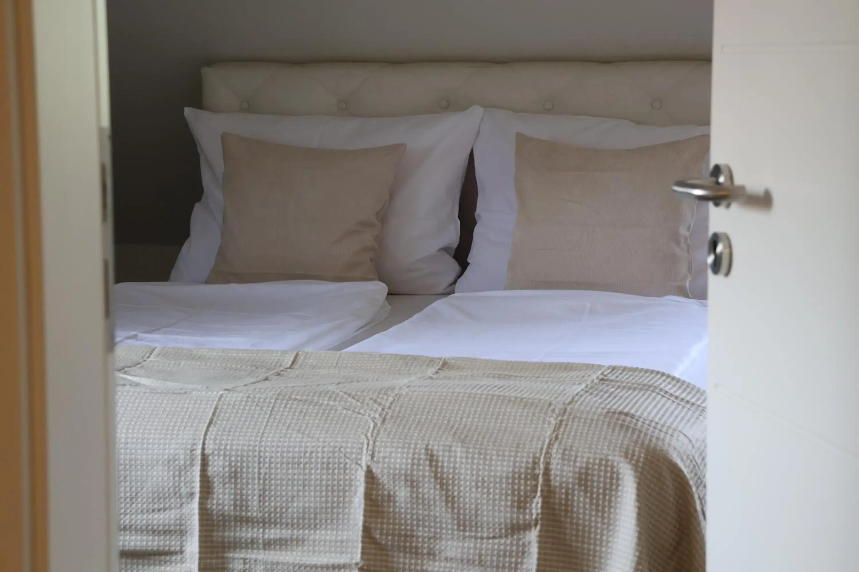 Classic One-Bedroom Apartment with King Bed in Hotel an der Therme Classic One-Bedroom Apartment with King Bed in Hotel an der Therme