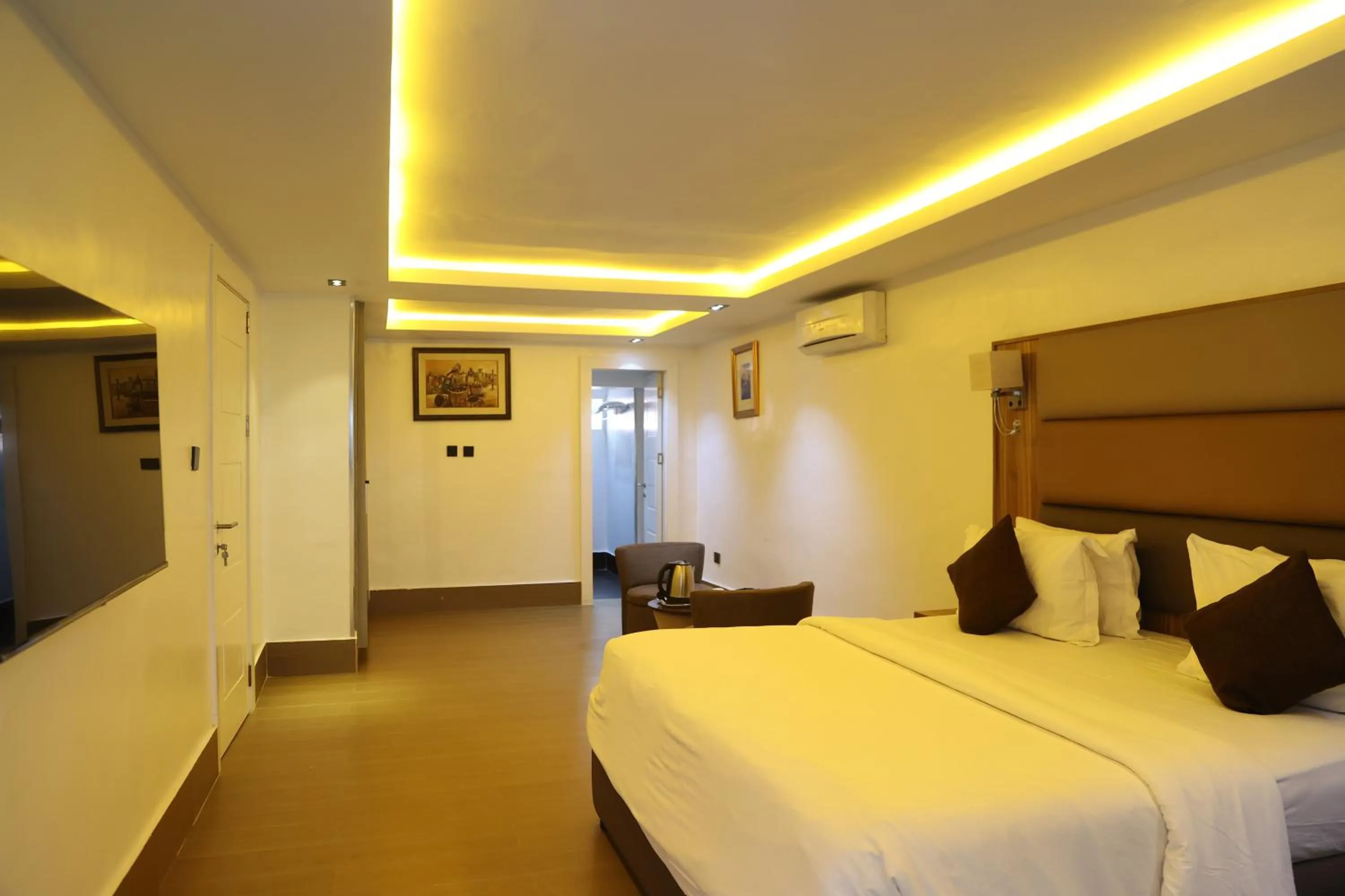 Bed in Bolton White Residence