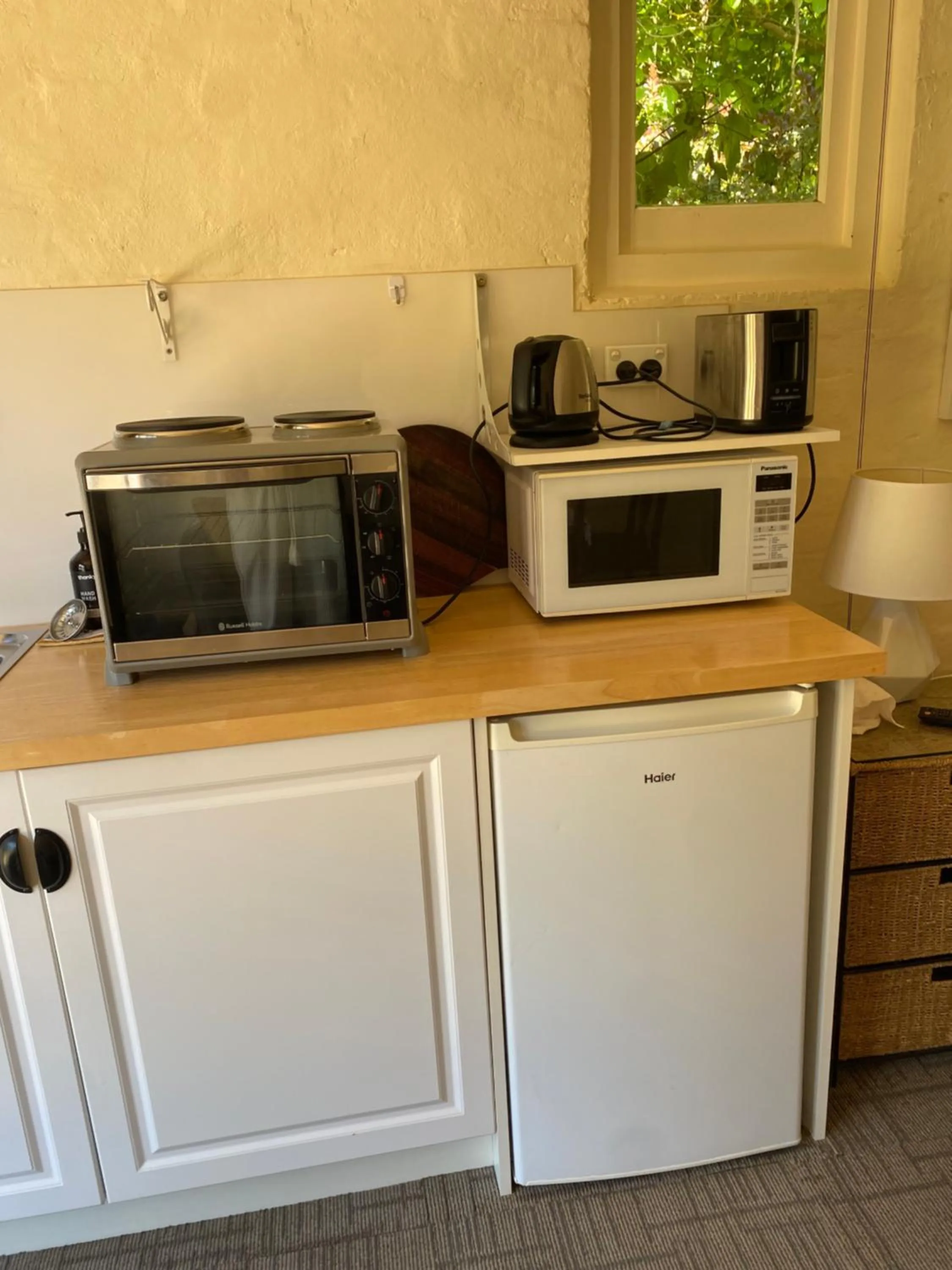 Kitchen or kitchenette in Pierrepoint Accommodation
